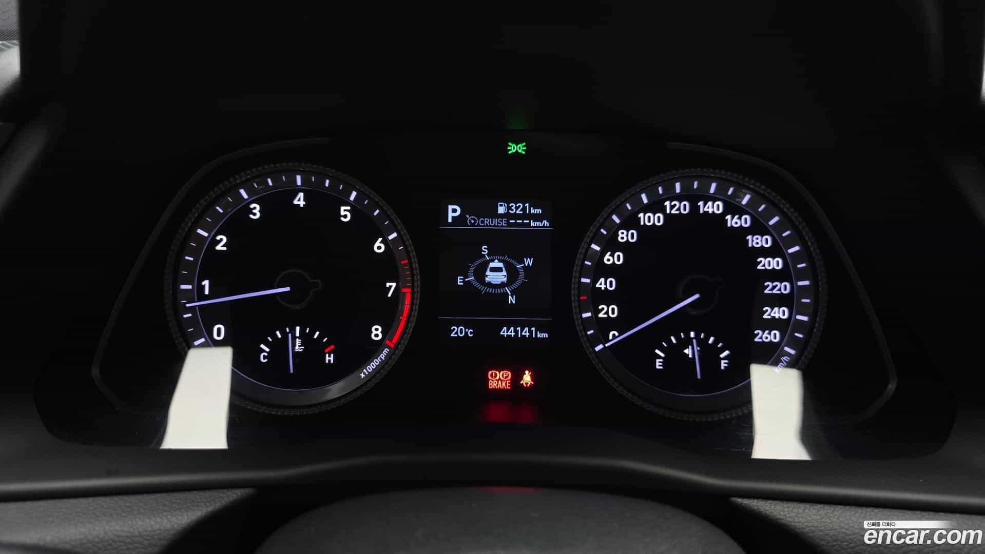 Sonata Hyundai 2019.5-INNER-008