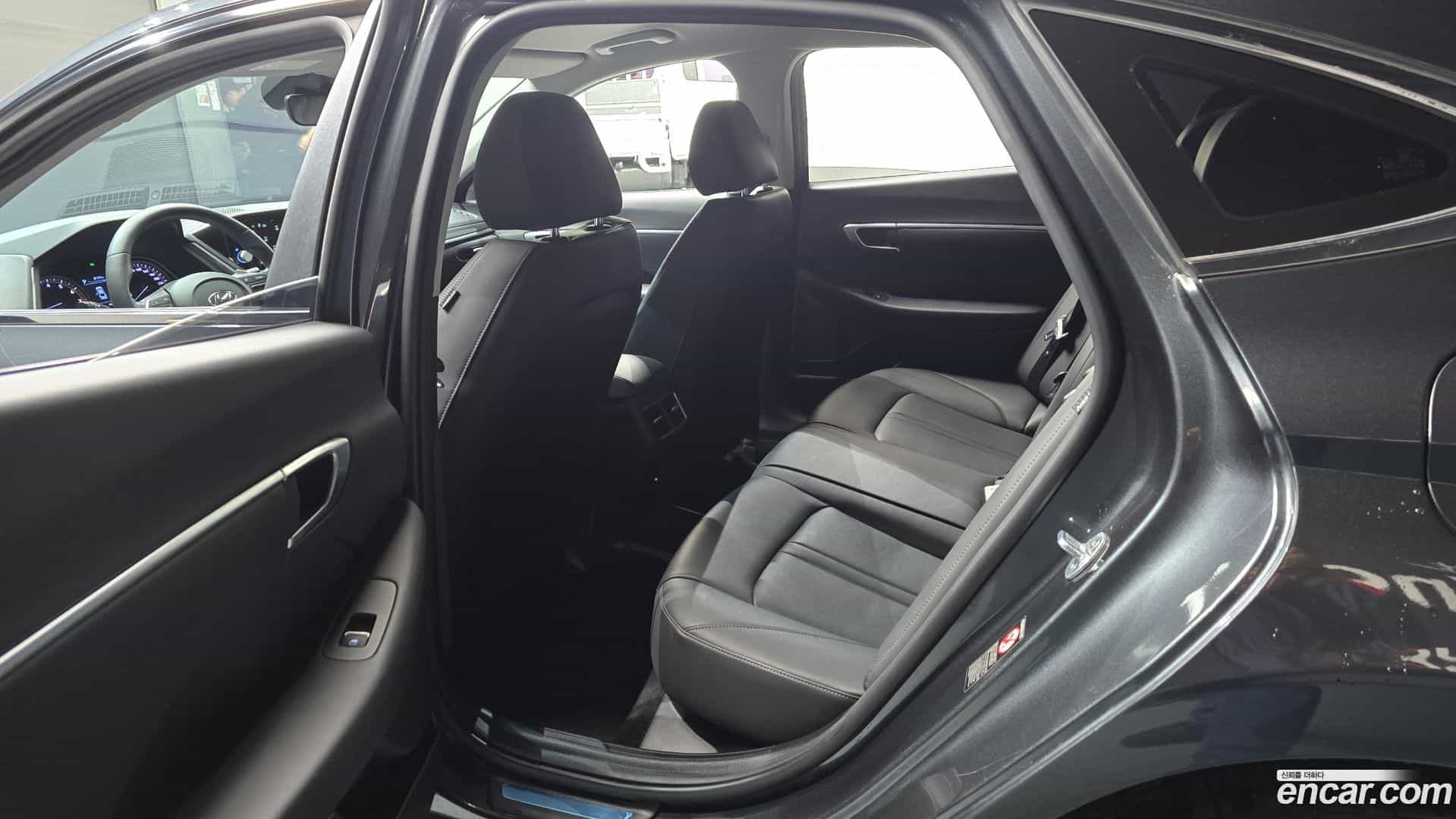 Sonata Hyundai 2019.5-OPTION-015