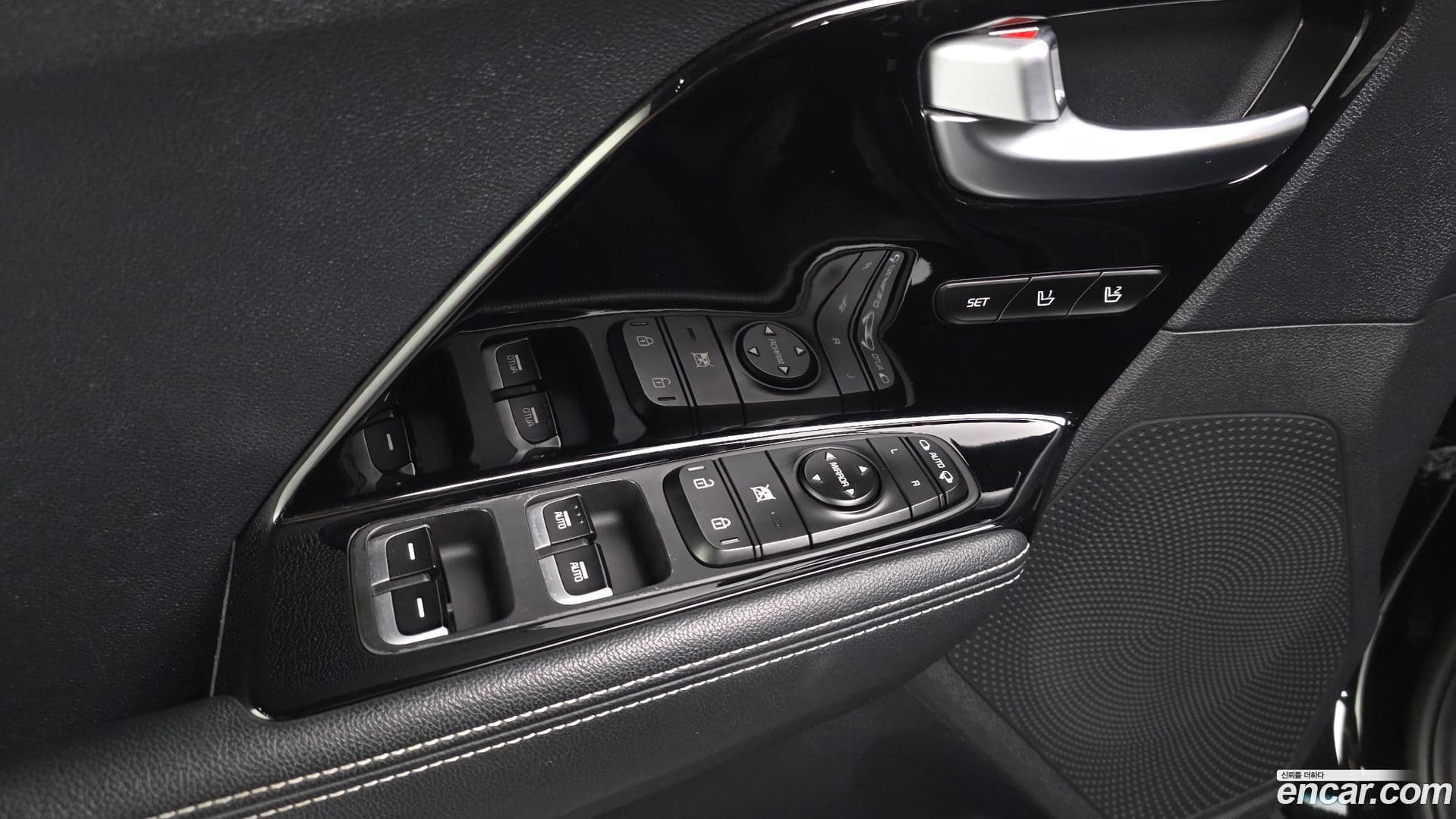 Main__Slider__Photo:Niro Kia 2022.1-29