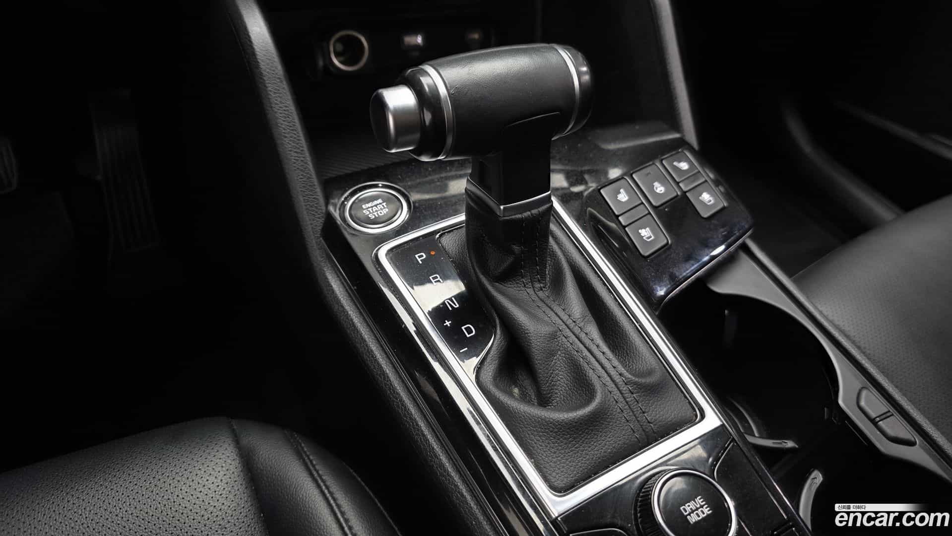Sportage Kia 2022.9-INNER-009
