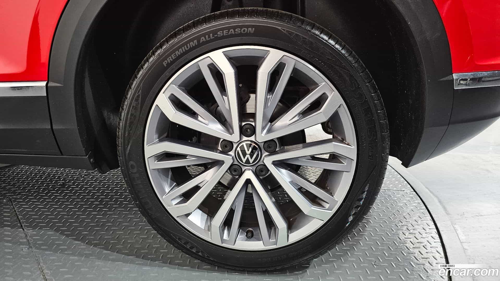 T-Roc Volkswagen 2022.1-OUTER-031