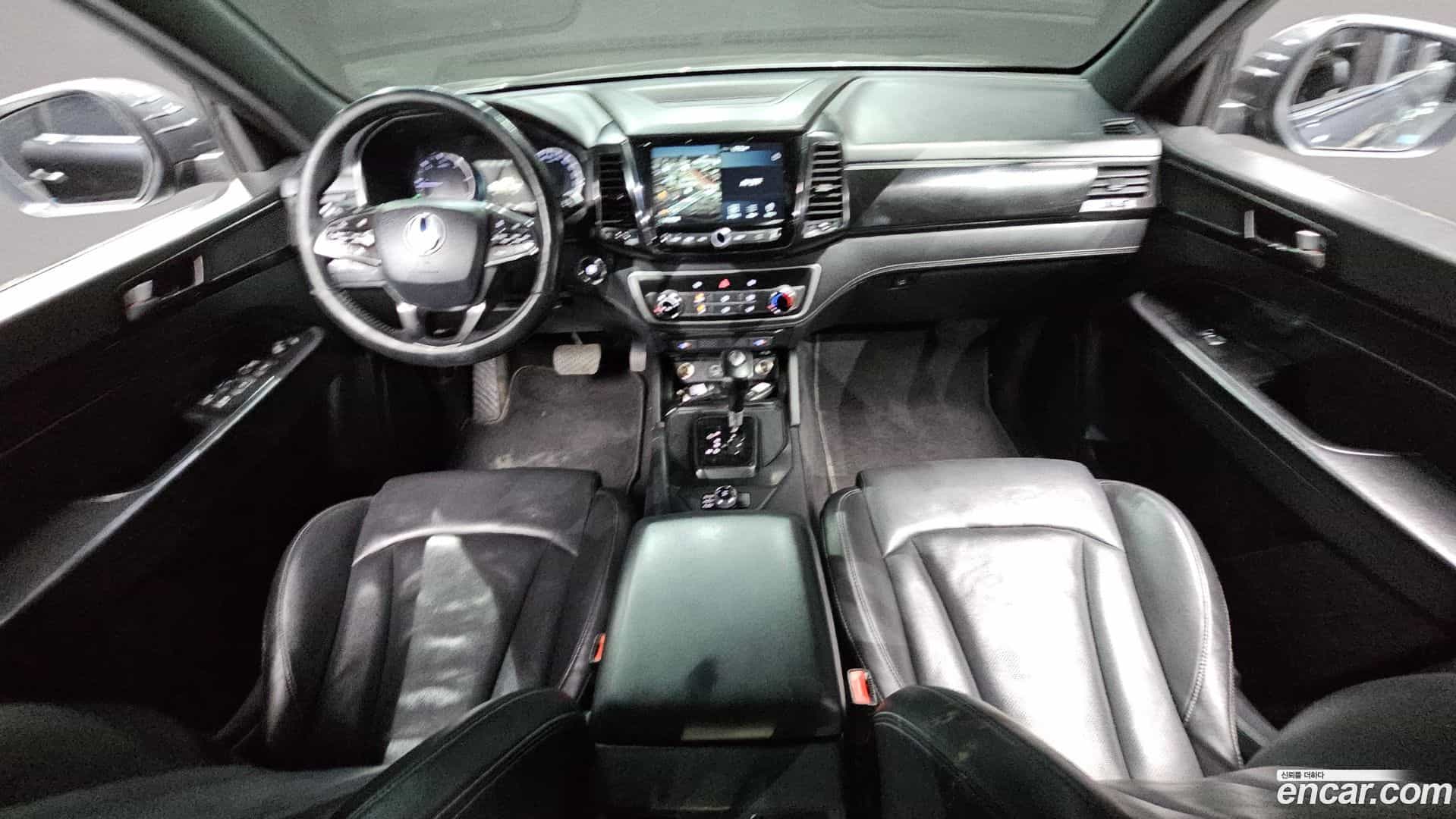 Rexton KG Mobility 2021.1-INNER-007