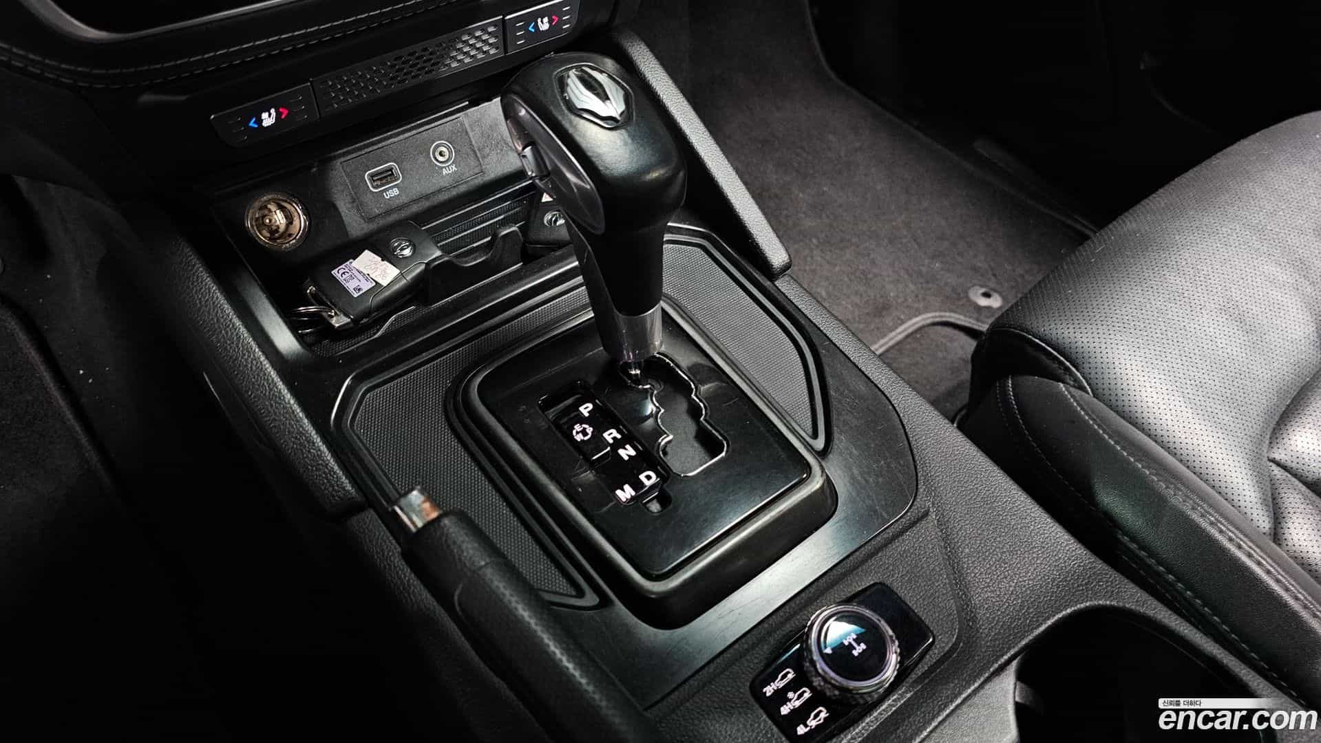 Rexton KG Mobility 2021.1-INNER-009