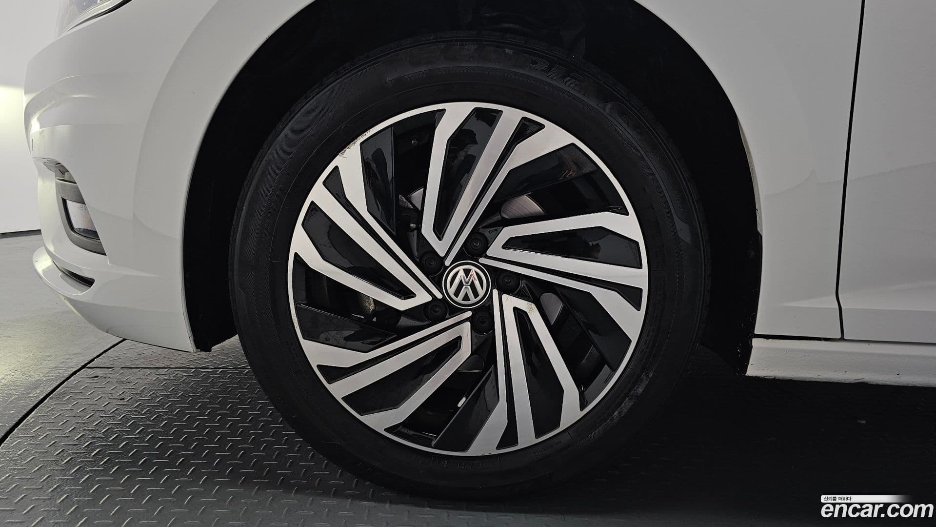 Main__Slider__Photo:Jetta Volkswagen 2021.10-4