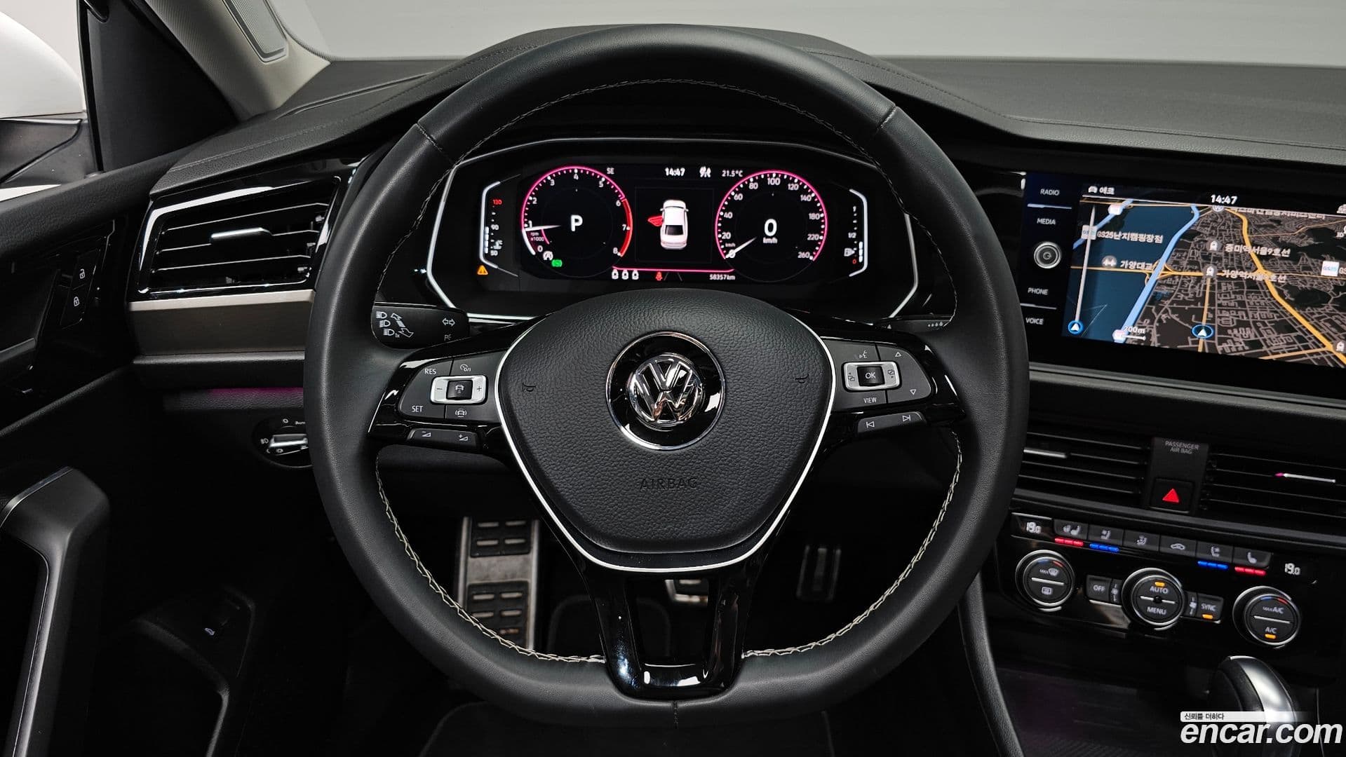 Main__Slider__Photo:Jetta Volkswagen 2021.10-11