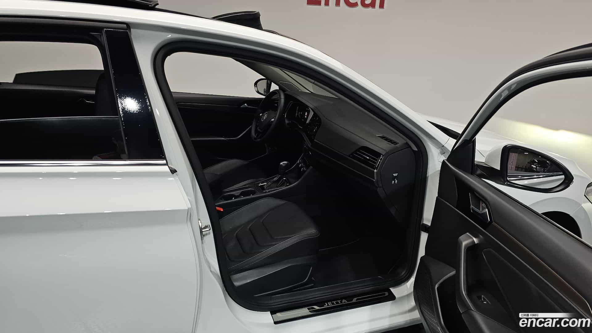 Jetta Volkswagen 2021.10-INNER-036