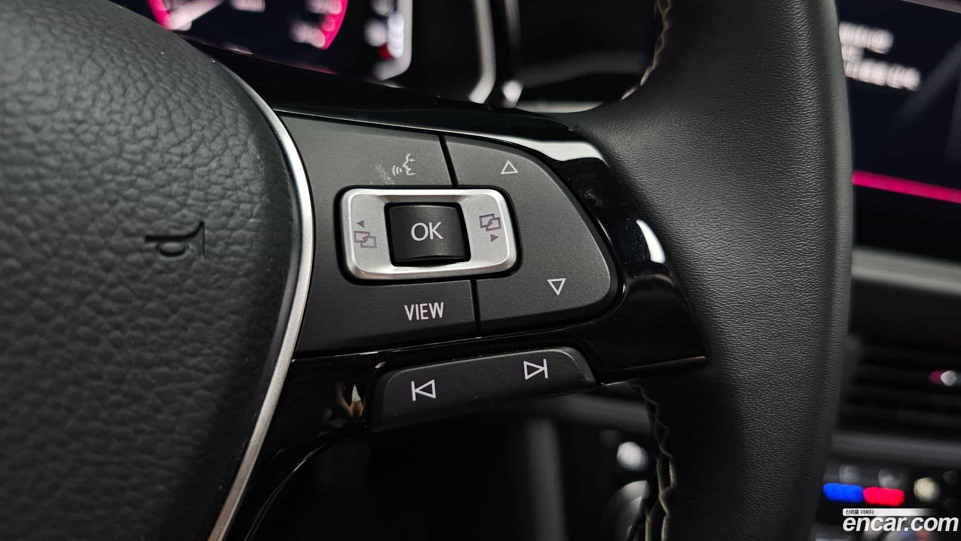 Jetta Volkswagen 2021.10-OPTION-045