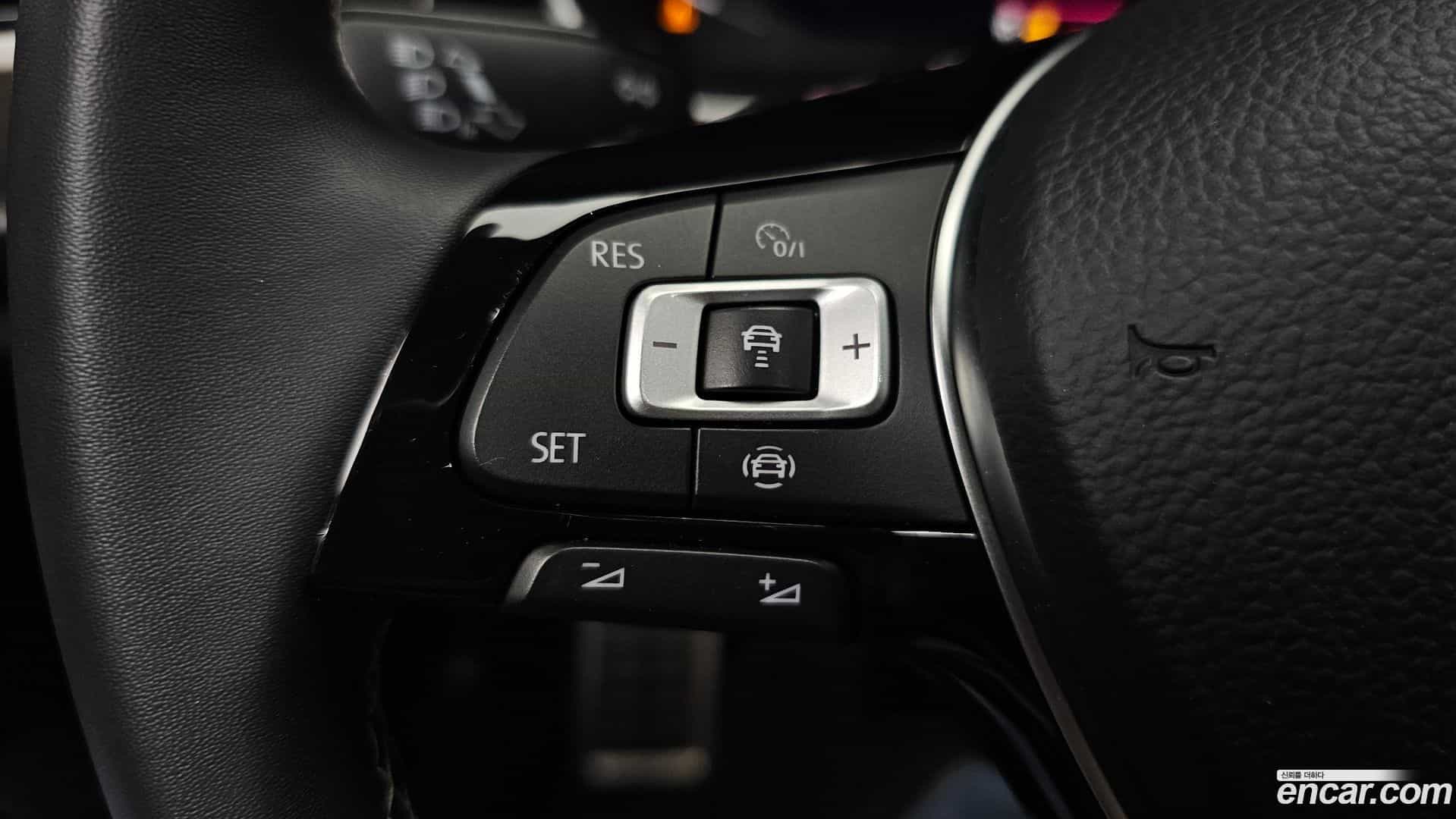 Jetta Volkswagen 2021.10-OPTION-046