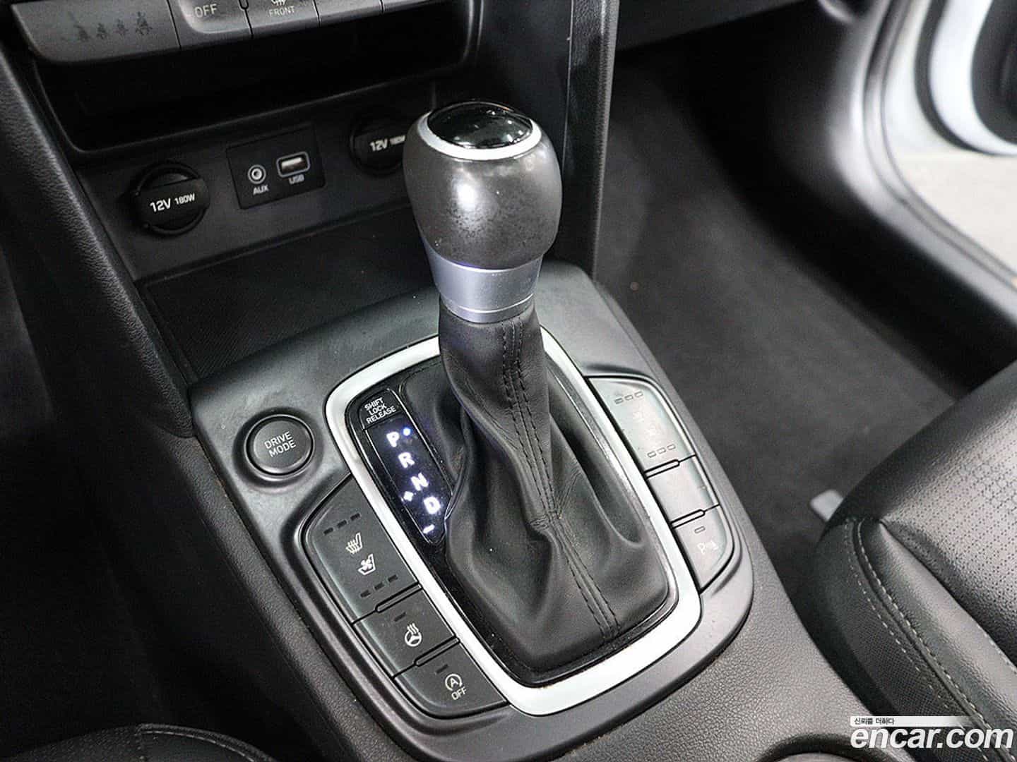 Kona Hyundai 2018.0-INNER-009