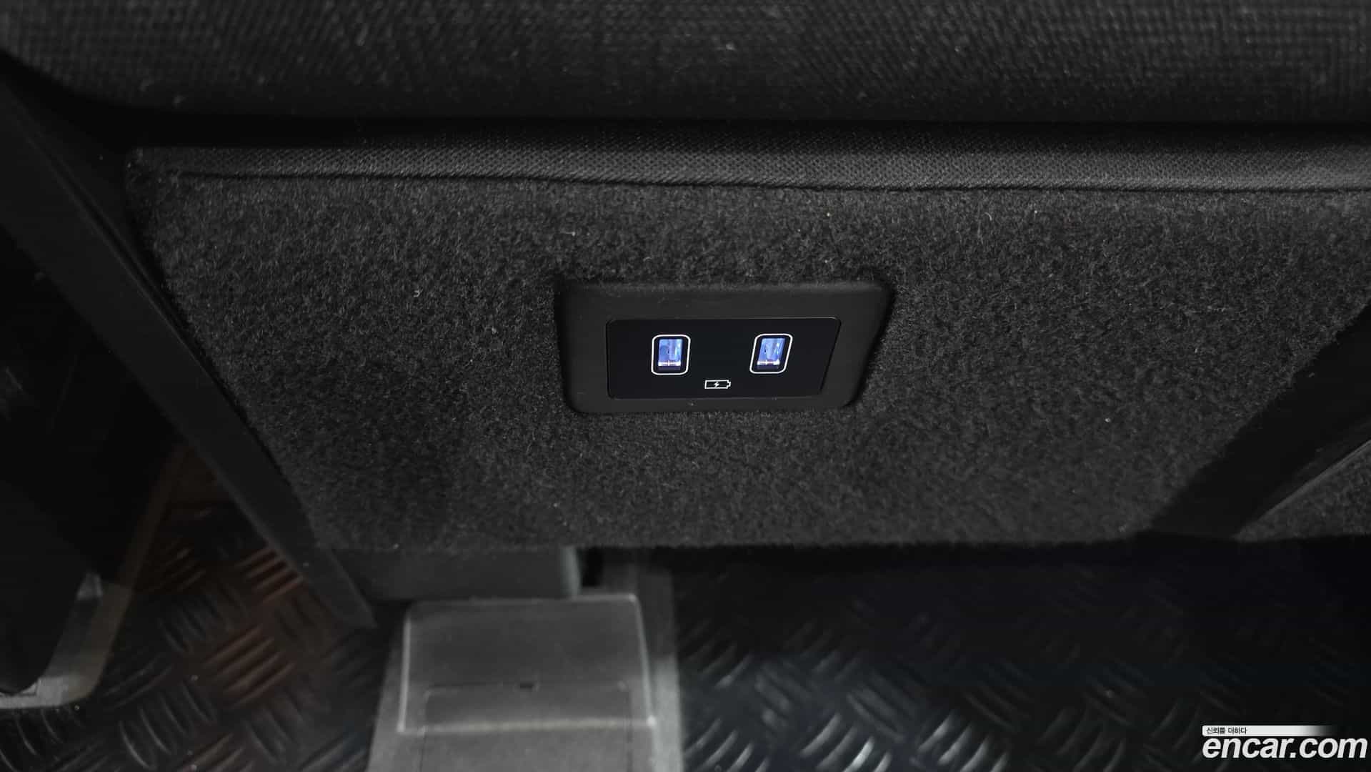 Staria Hyundai 2023.3-OPTION-023