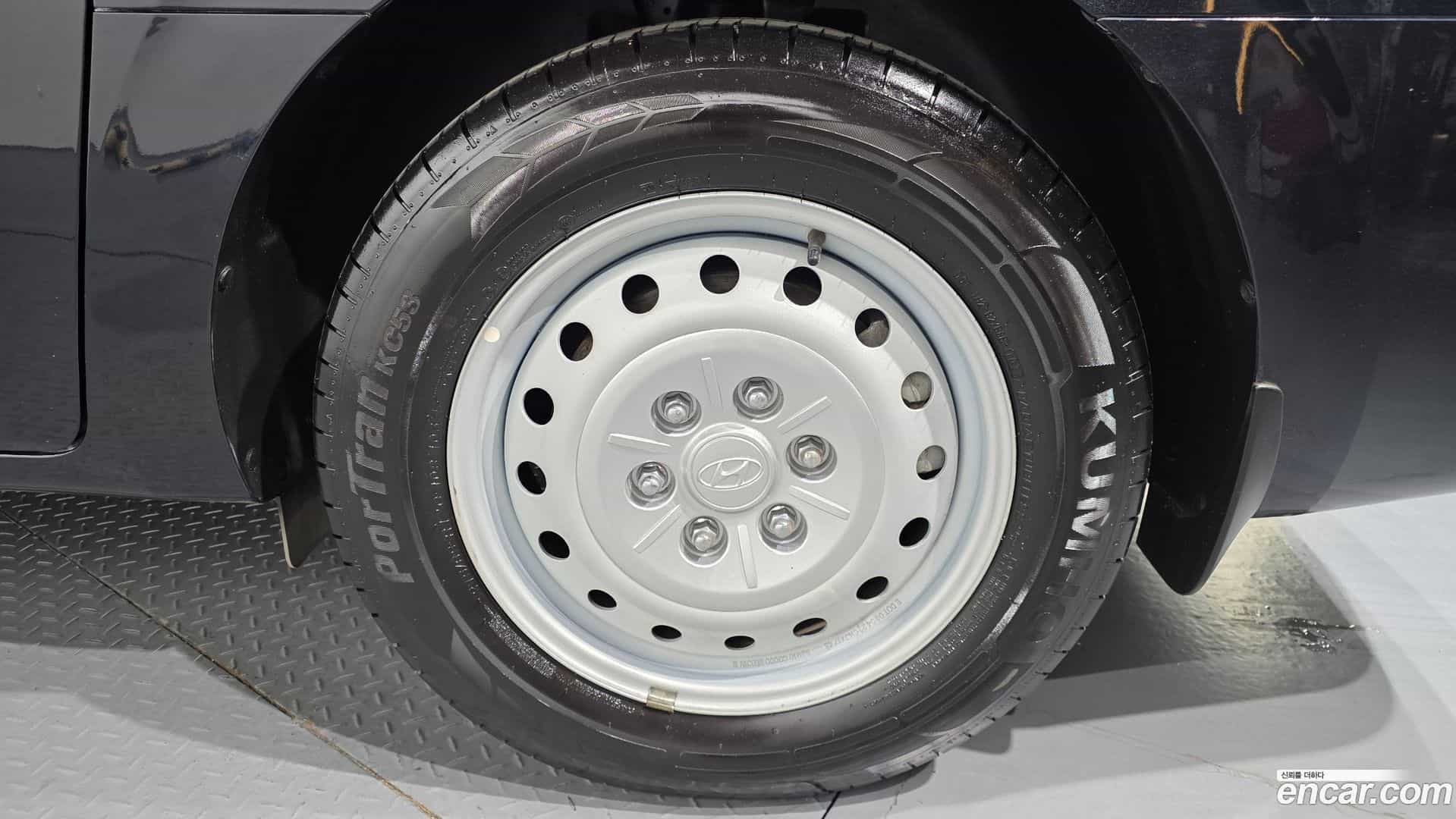 Staria Hyundai 2023.3-OUTER-031