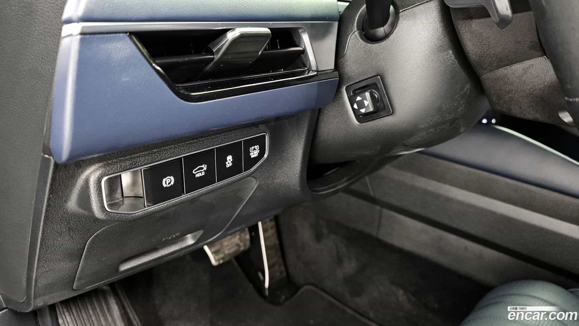K8 Kia 2025.1-OPTION-042