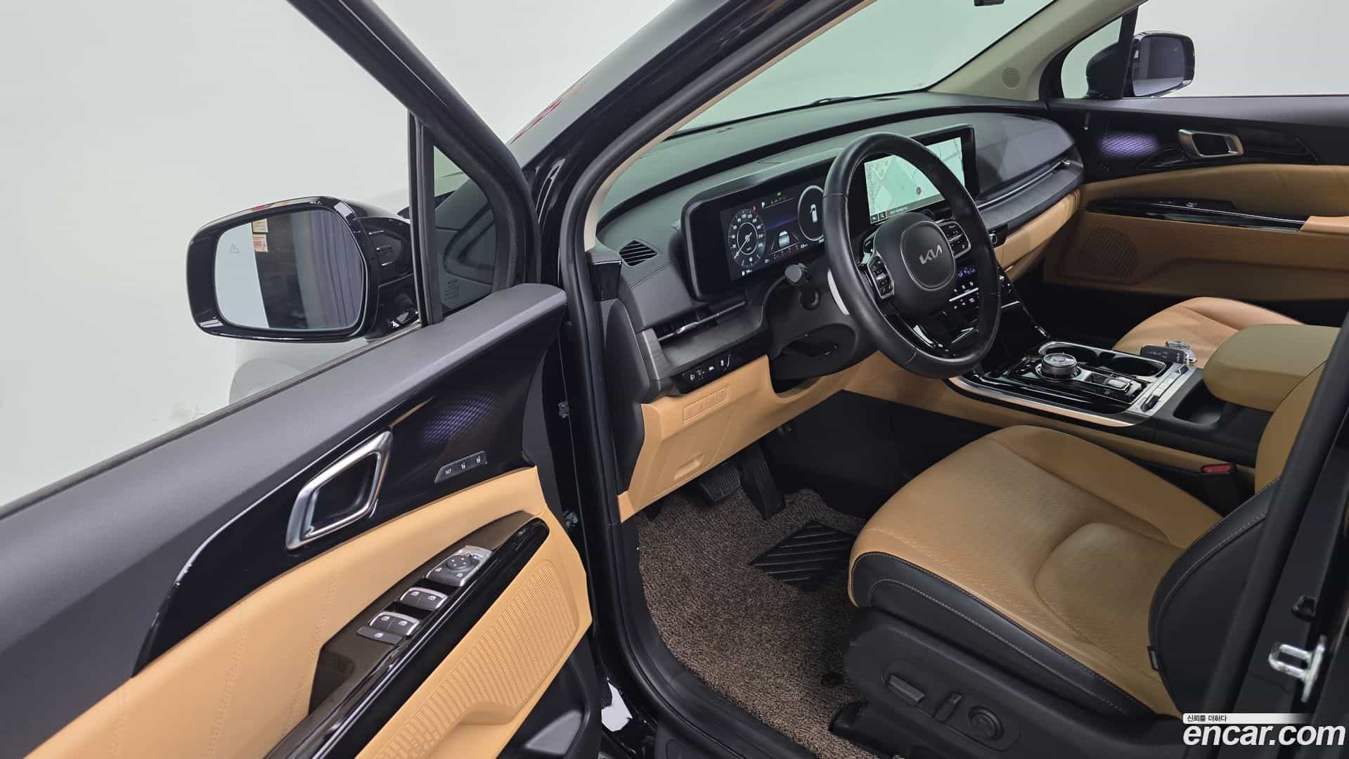 Canival Kia 2023.6-OPTION-015
