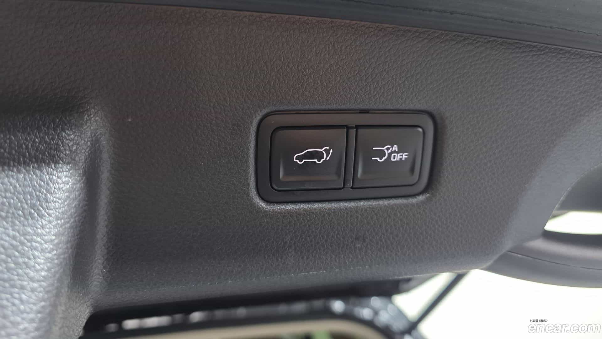 Canival Kia 2023.6-OPTION-045