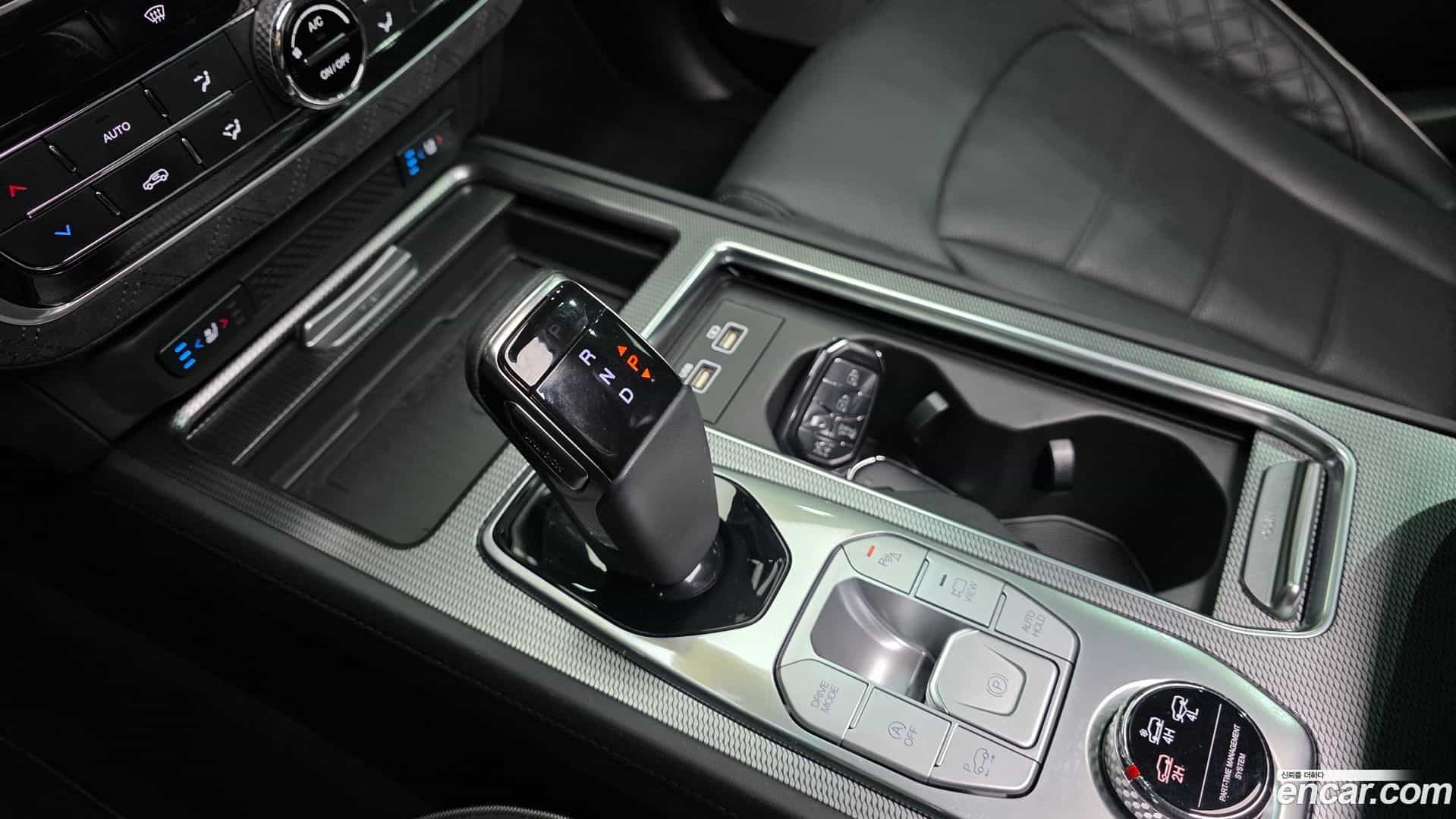 Rexton KG Mobility 2023.3-INNER-009