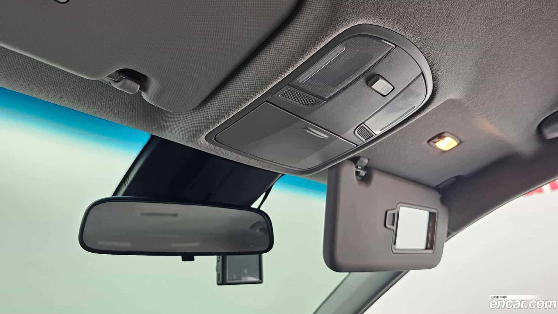 Kona Hyundai 2019.8-OPTION-021