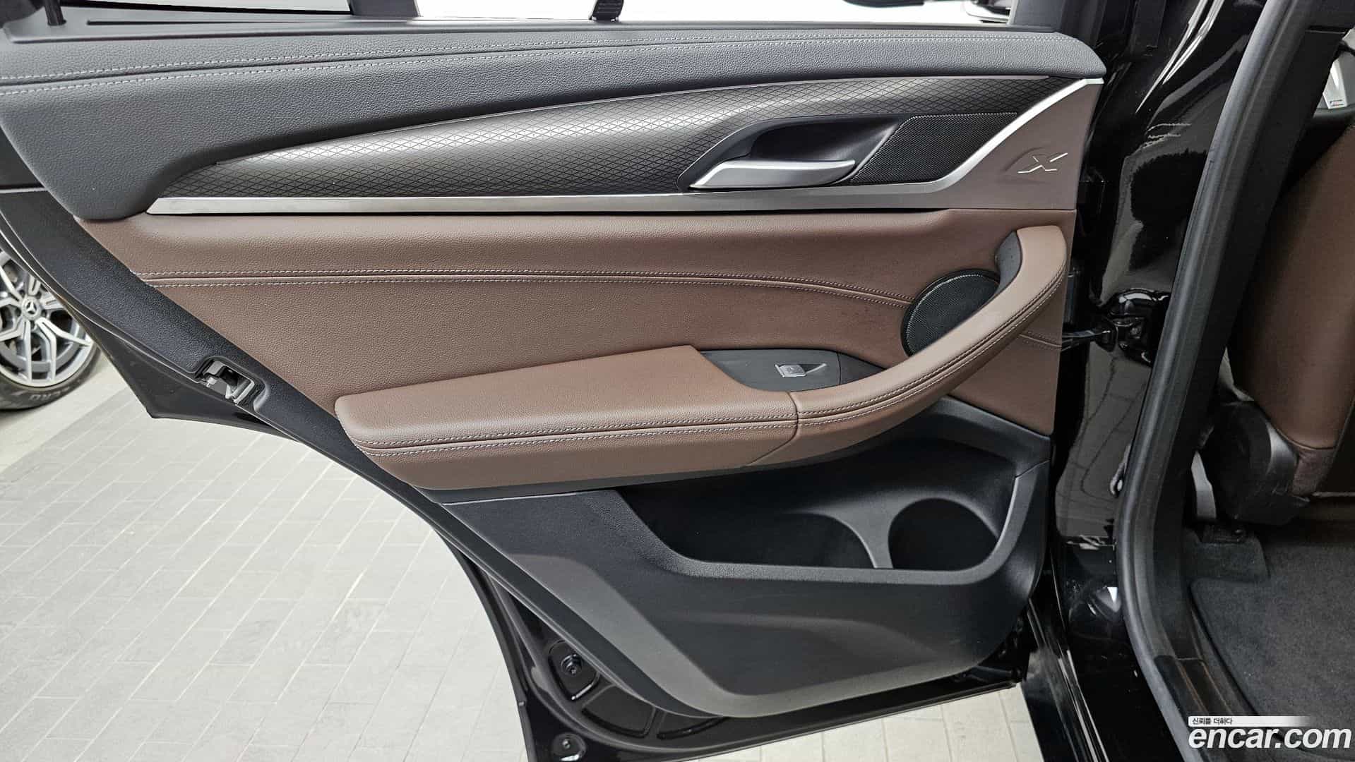 X3 BMW 2023.10-INNER-035