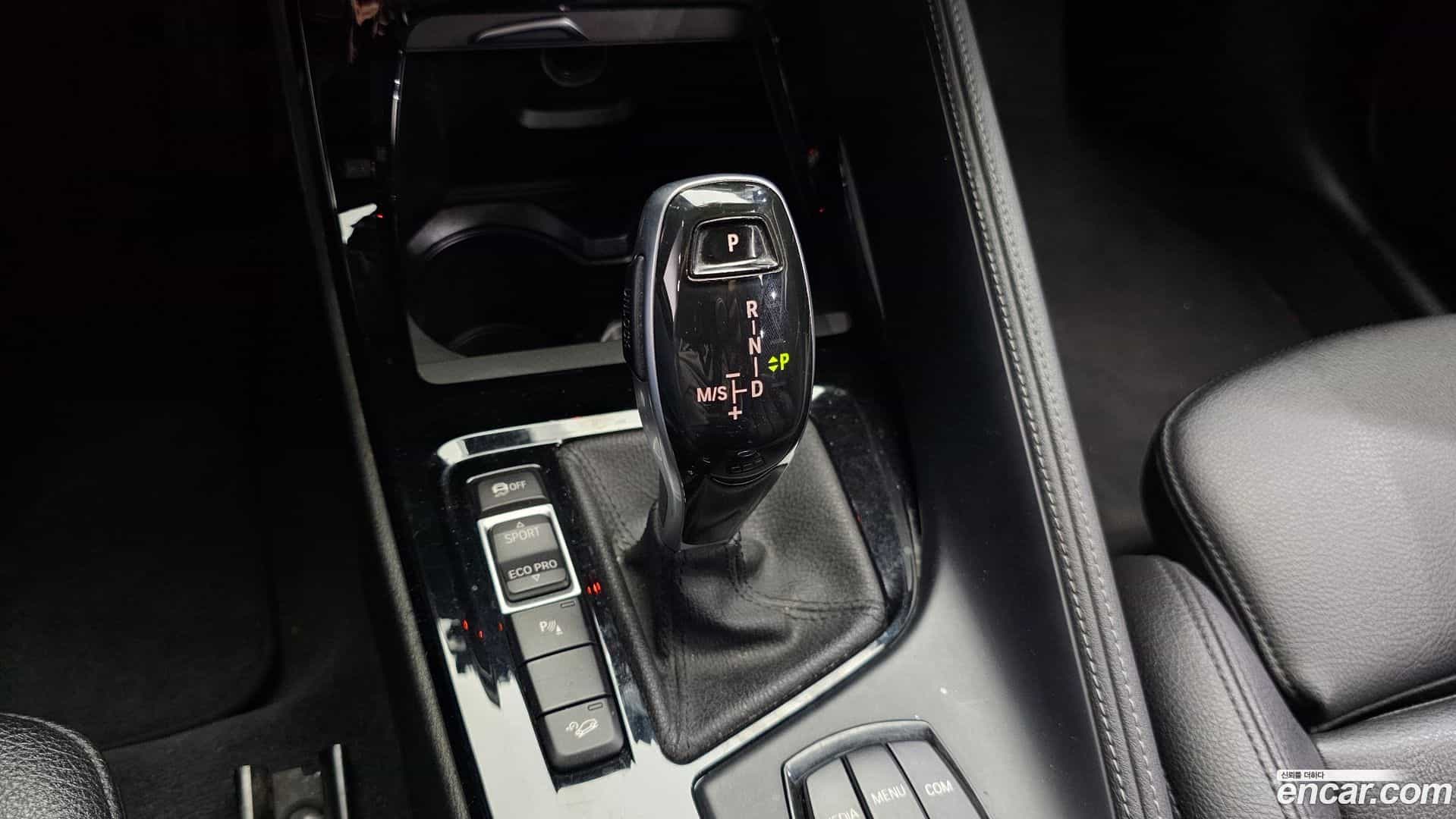 X1 BMW 2020.8-INNER-009