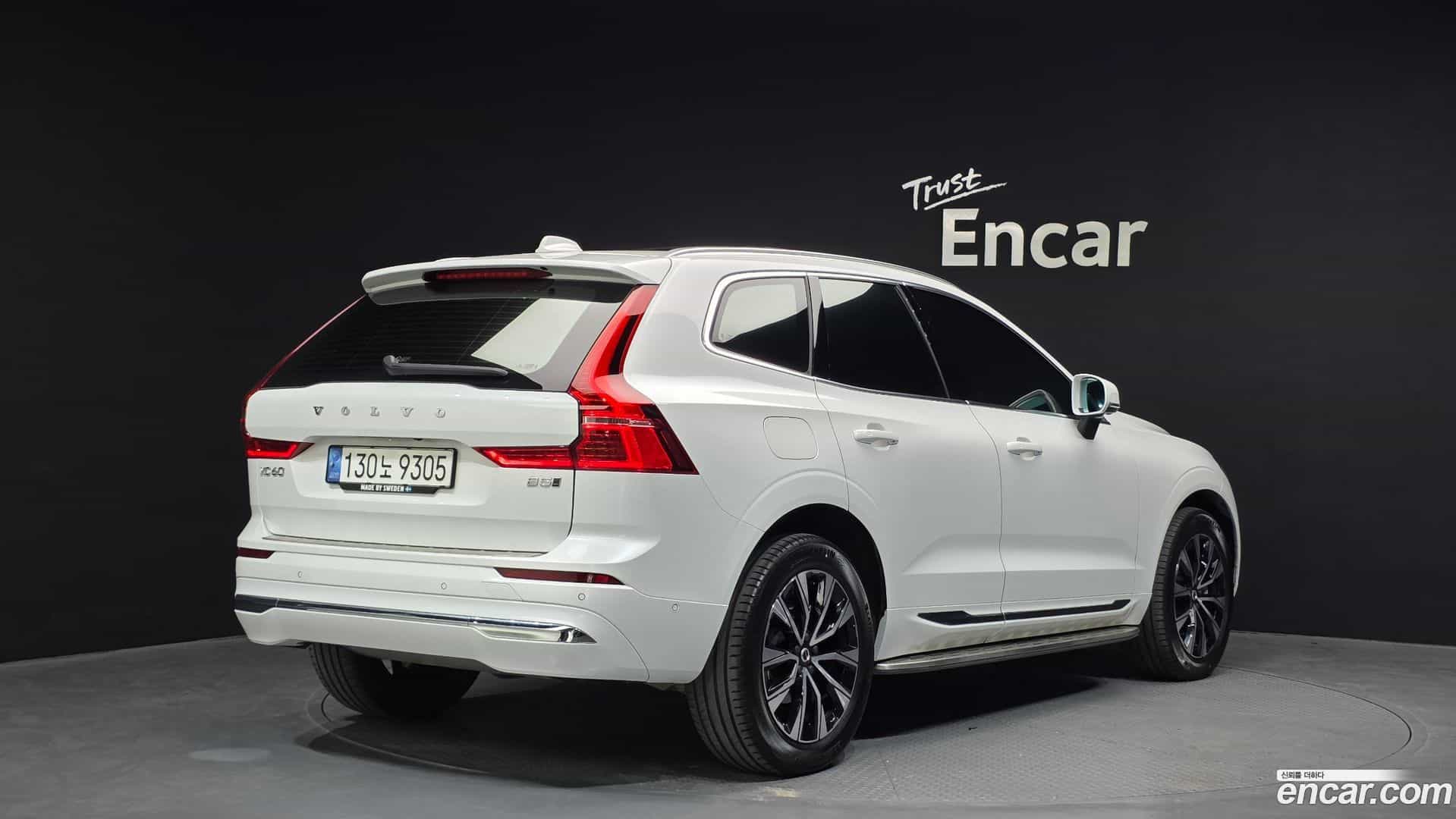 XC60 Volvo 2022.10-OUTER-002