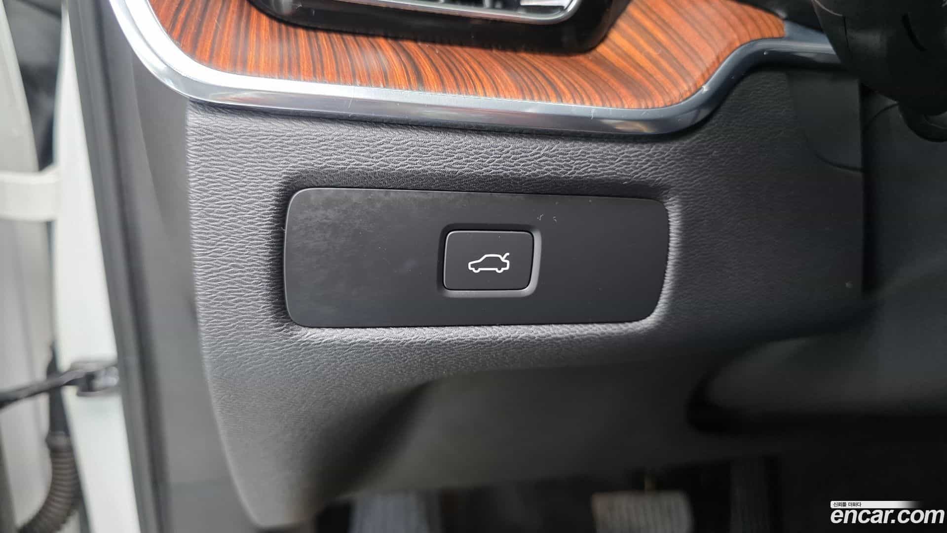 XC60 Volvo 2022.10-OPTION-018