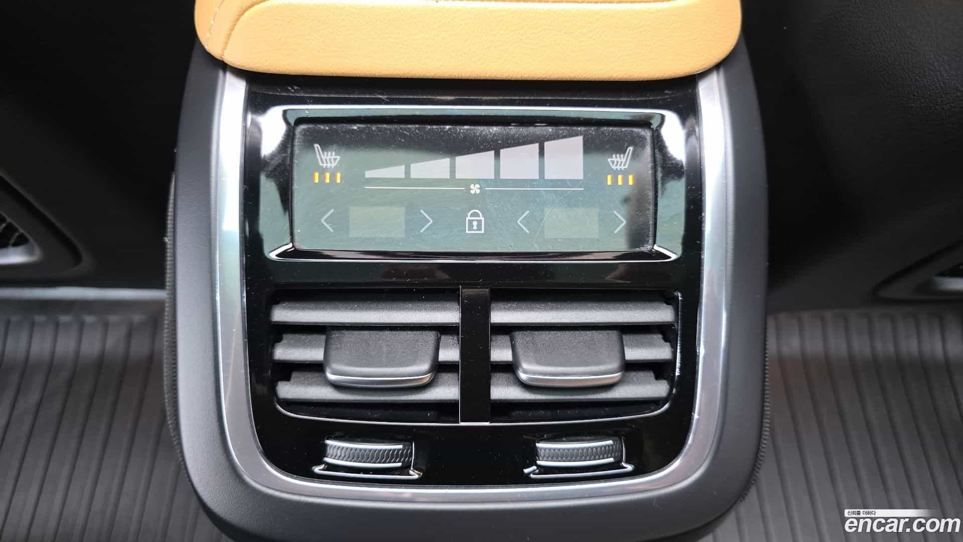 XC60 Volvo 2022.10-OPTION-049