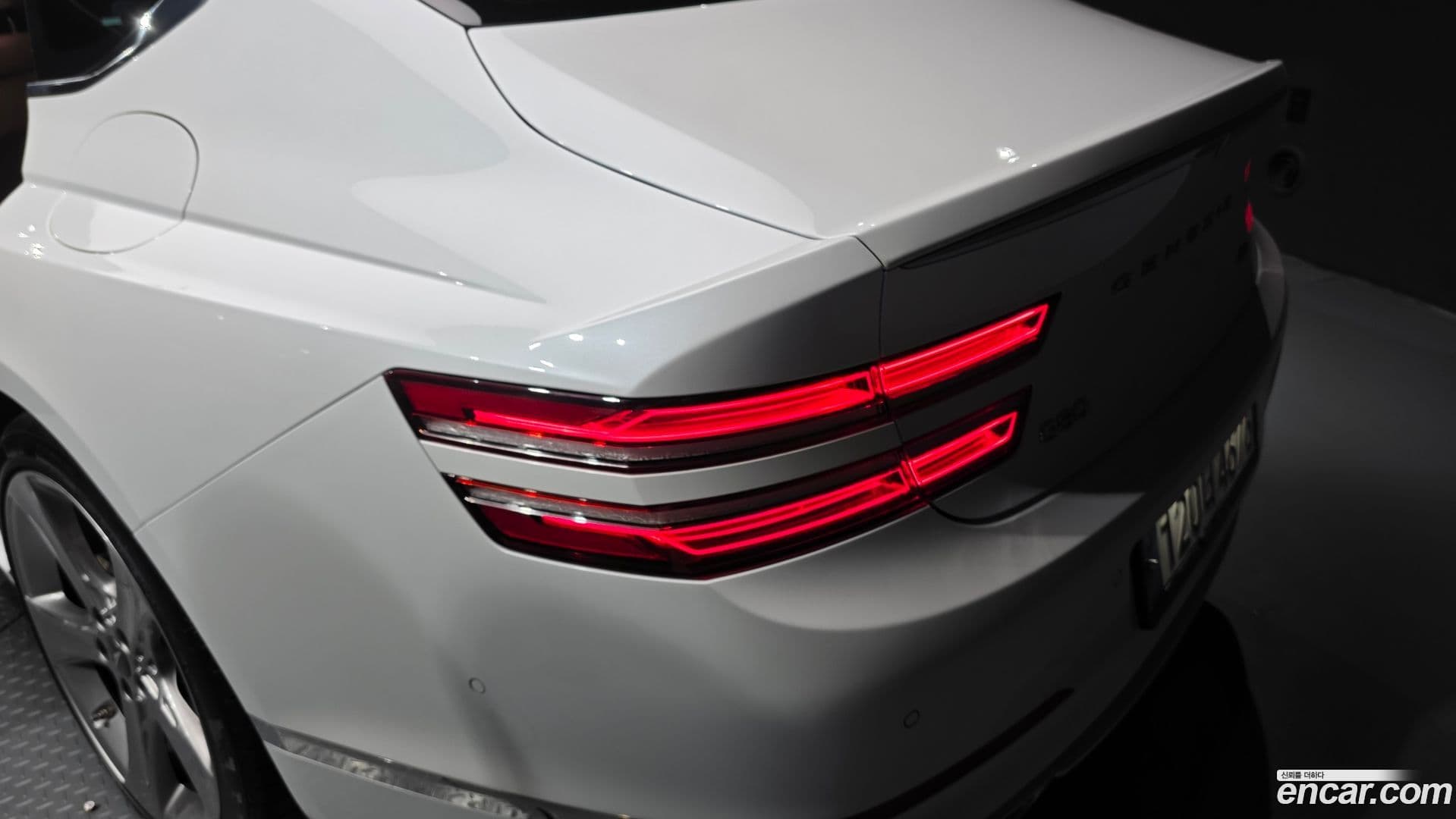 Main__Slider__Photo:G80 Genesis 2021.1-22