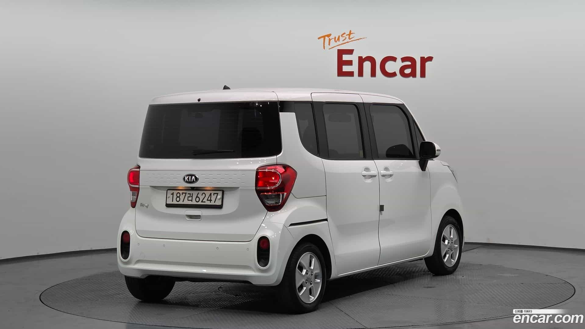 RAY Kia 2019.4-OUTER-002