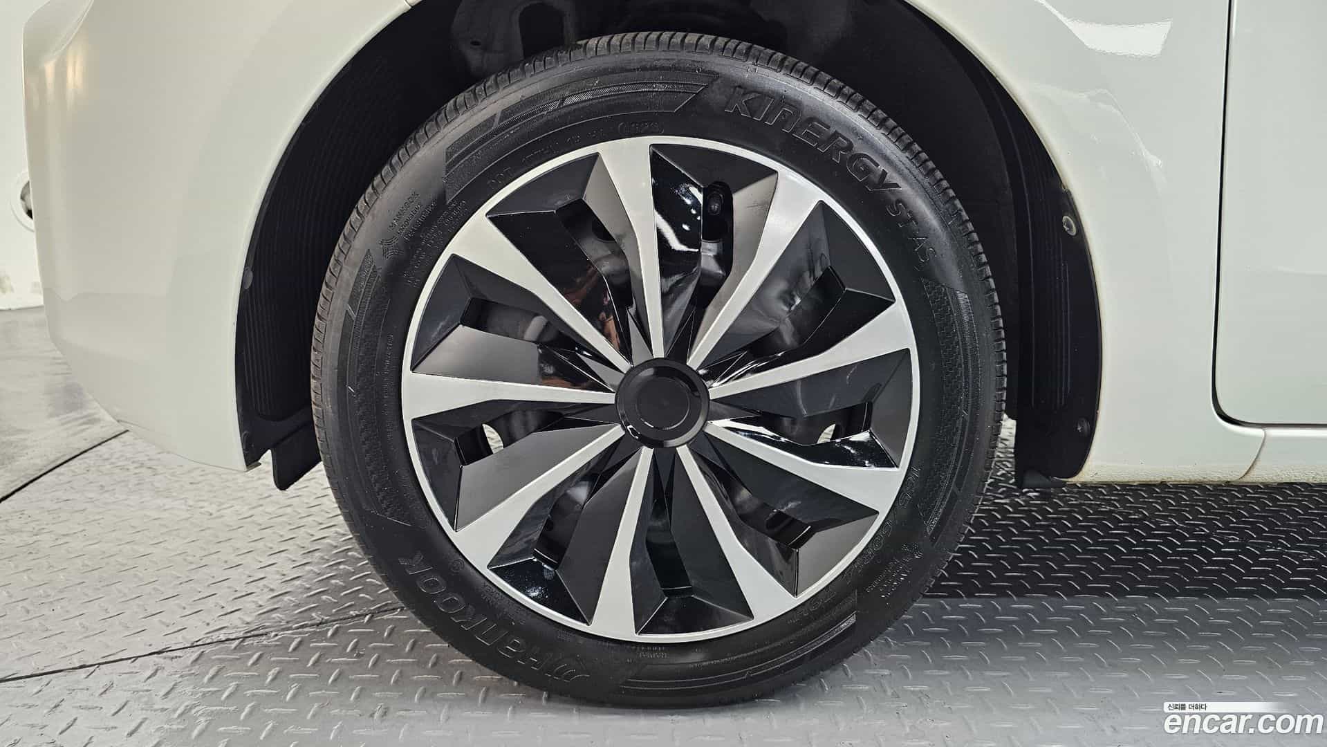 RAY Kia 2022.0-OUTER-005