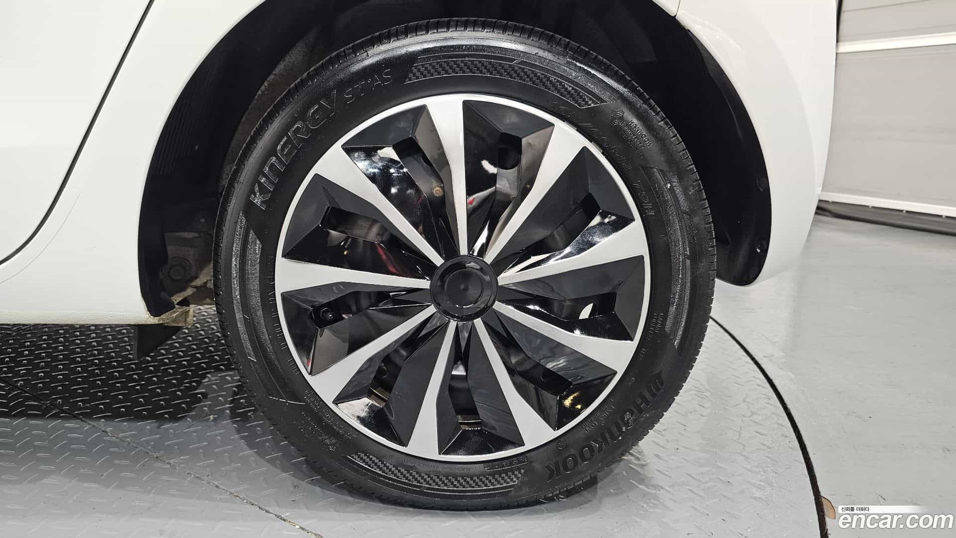 RAY Kia 2022.0-OUTER-031