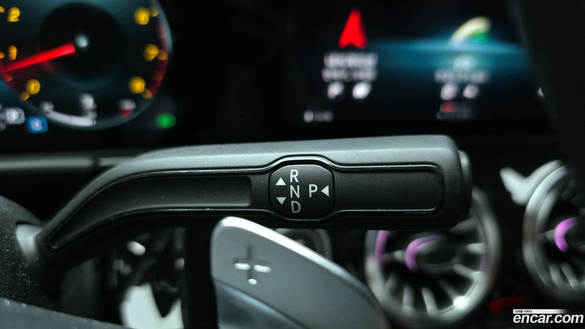 Main__Slider__Photo:GLA-Class Mercedes-Benz 2021.4-8