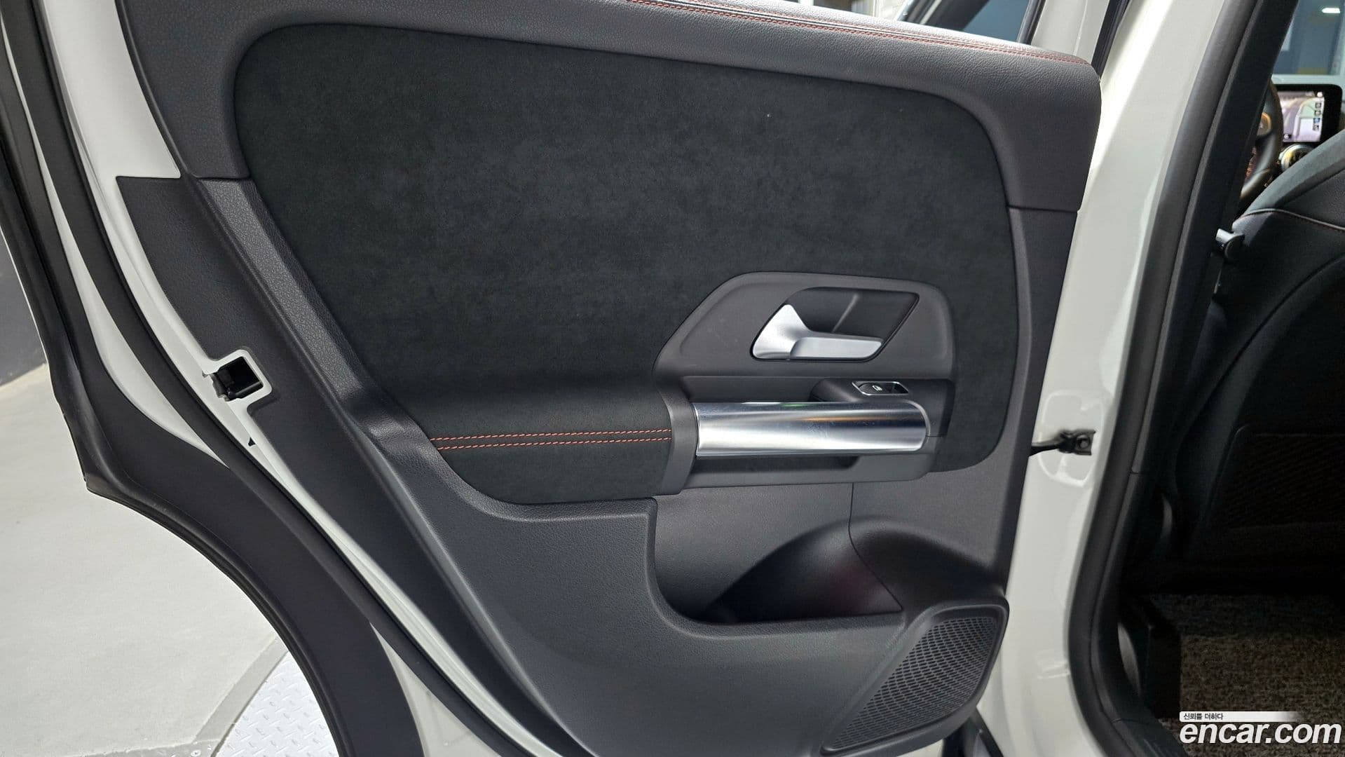 Main__Slider__Photo:GLA-Class Mercedes-Benz 2021.4-24