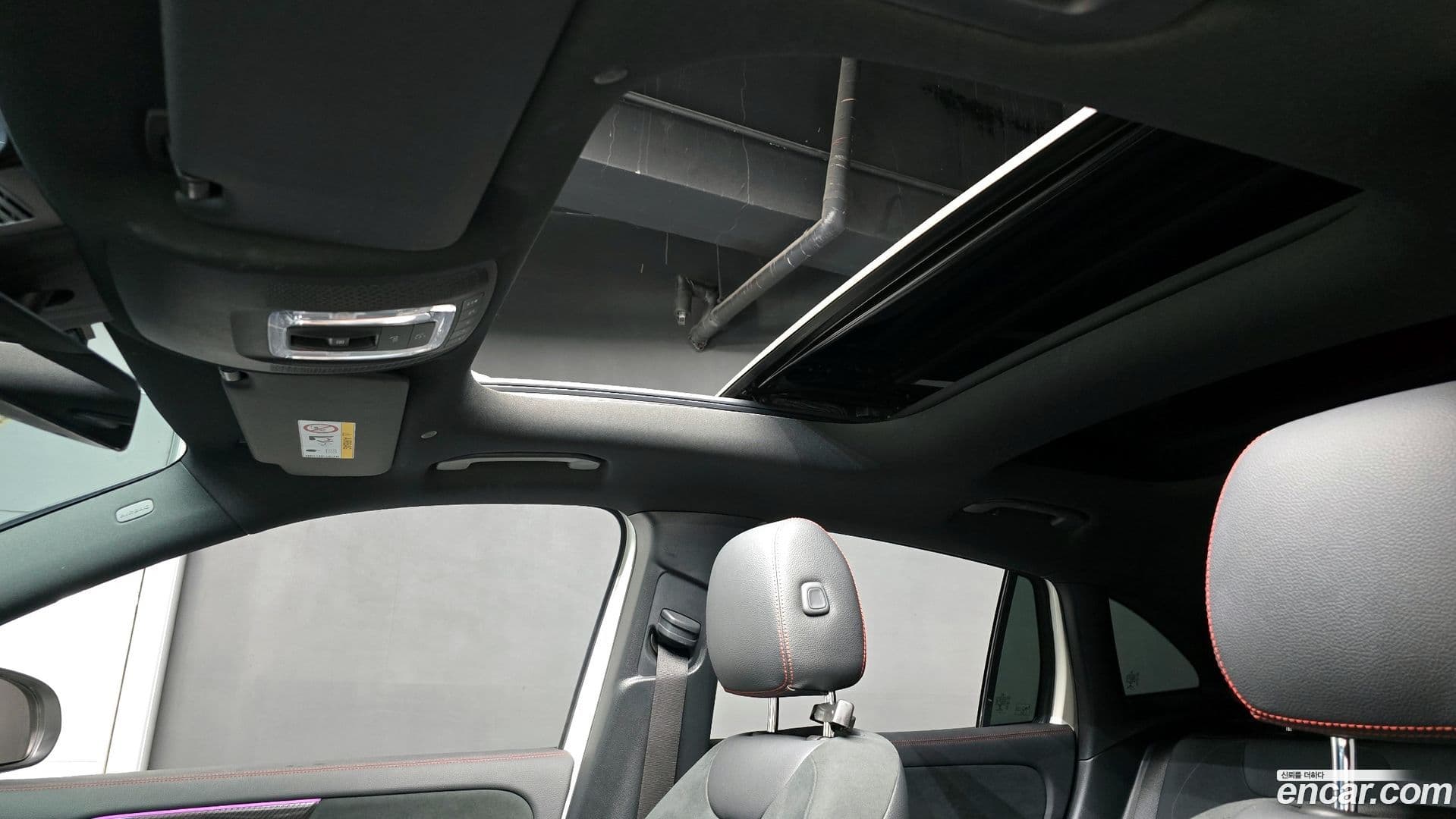 Main__Slider__Photo:GLA-Class Mercedes-Benz 2021.4-26