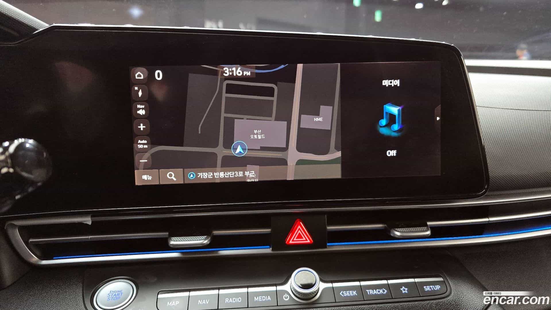 AVANTE Hyundai 2020.6-OPTION-020