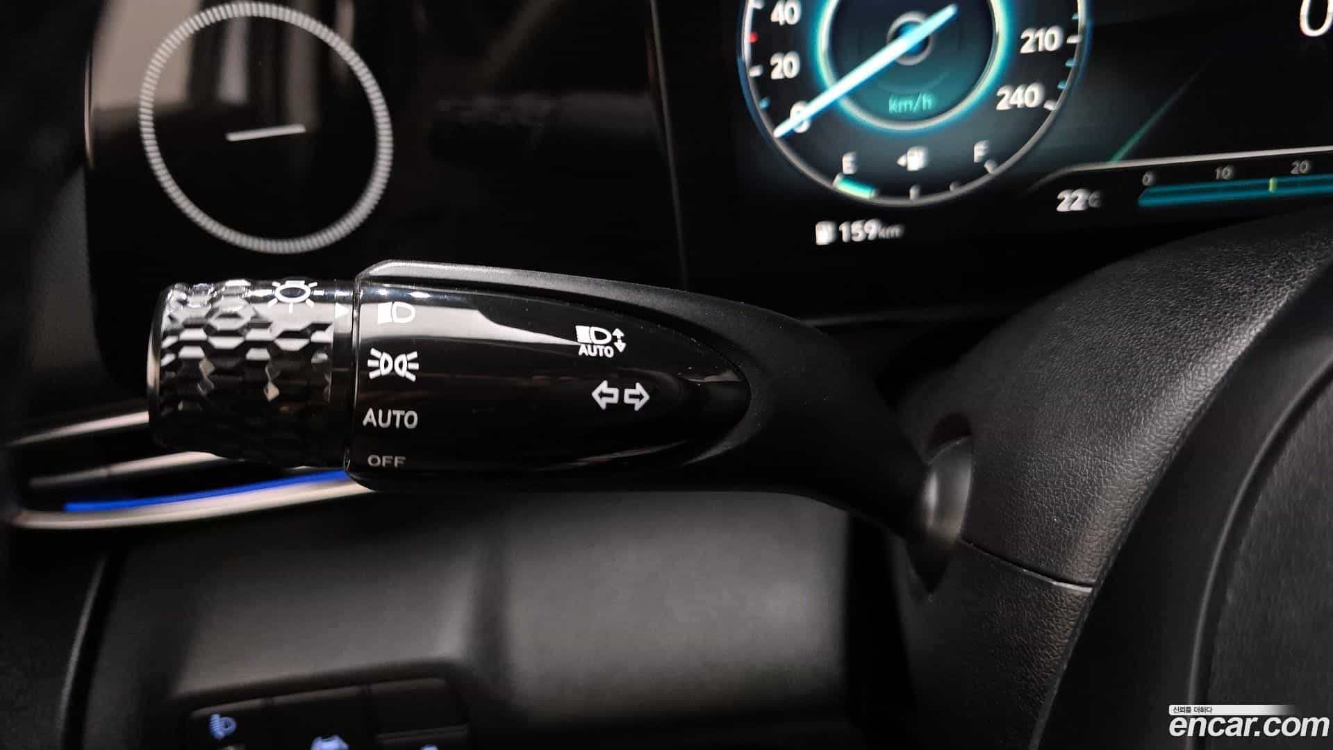 AVANTE Hyundai 2020.6-OPTION-040