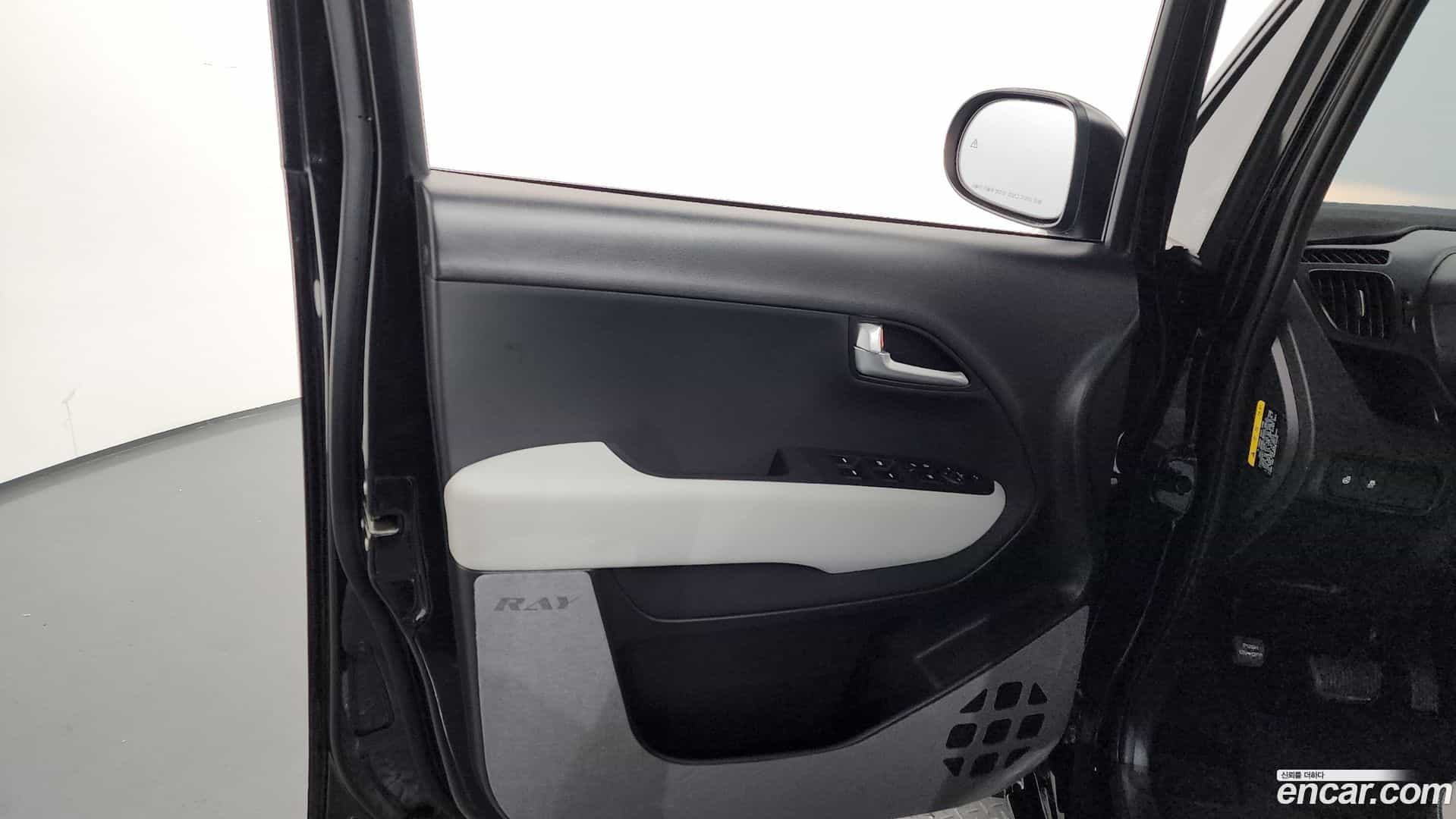 RAY Kia 2022.10-INNER-034