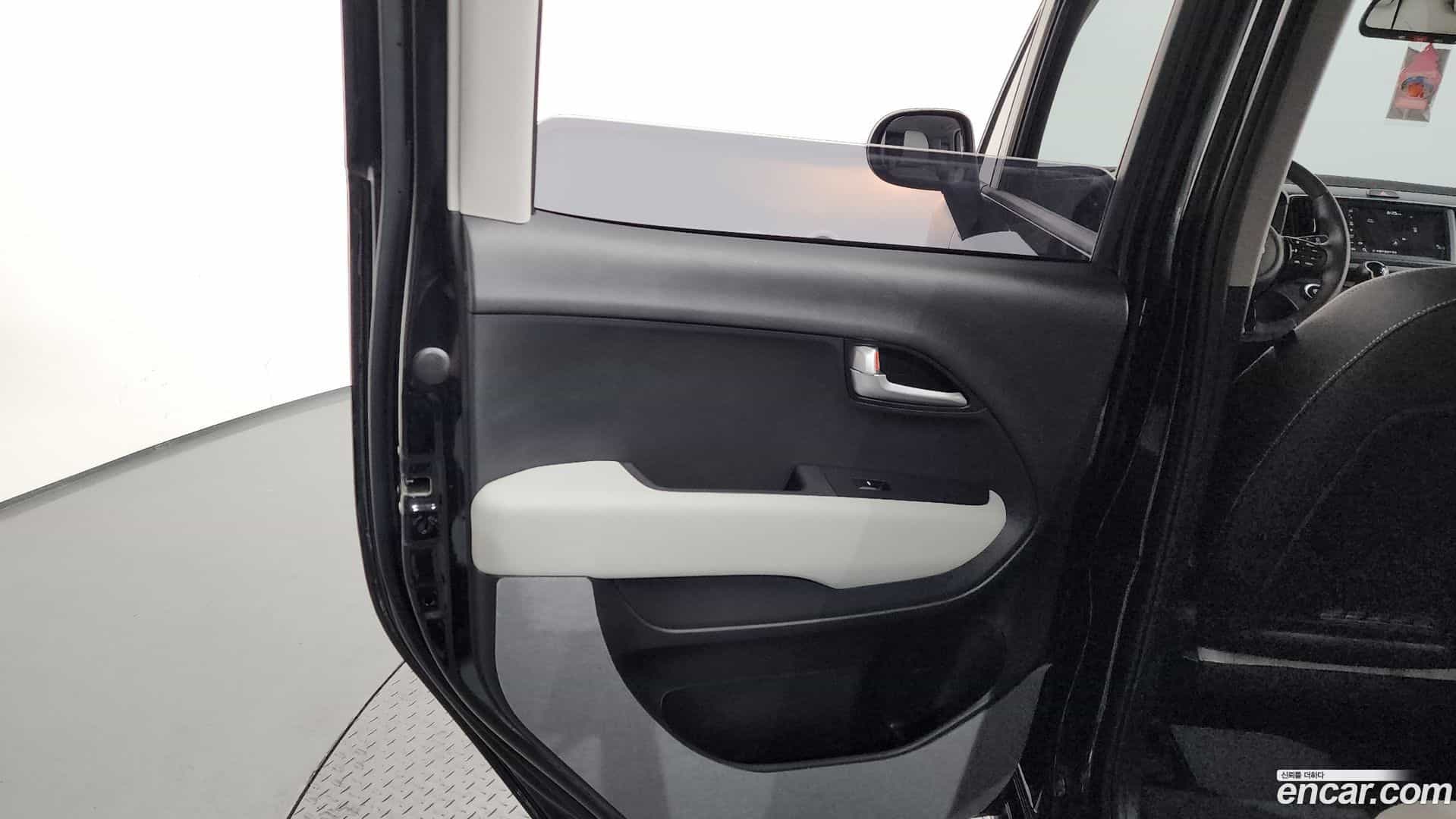 RAY Kia 2022.10-INNER-035