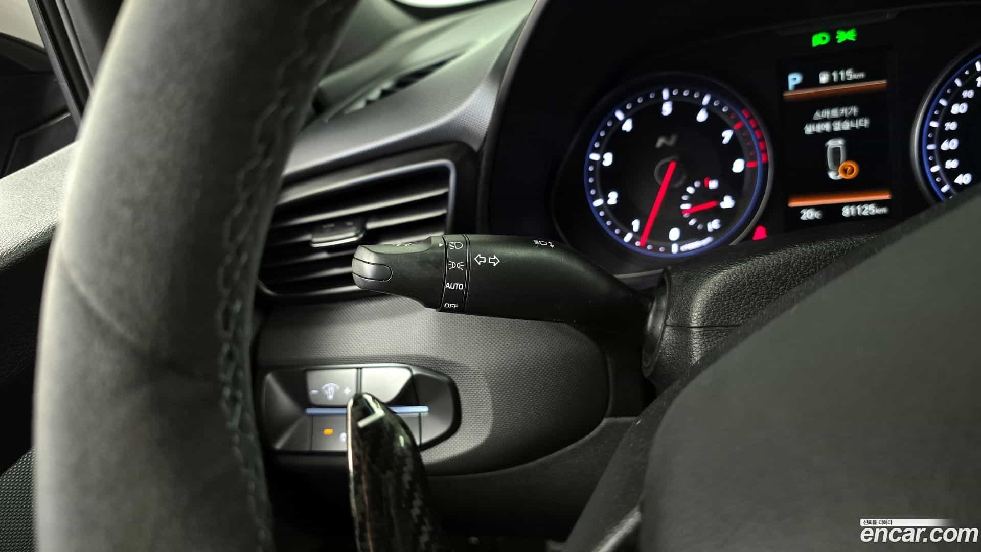 Veloster Hyundai 2020.9-OPTION-041