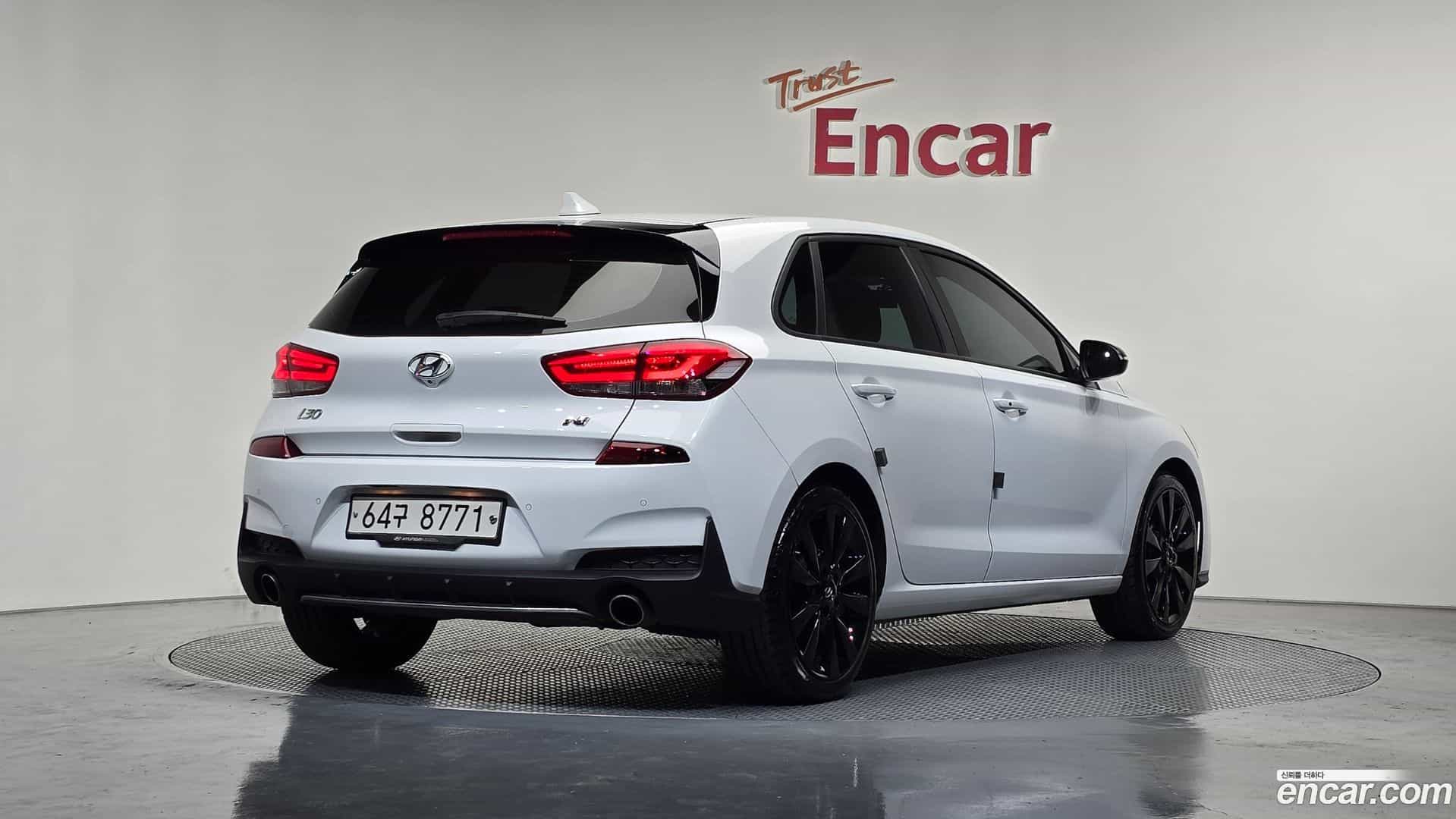 i30 Hyundai 2019.2-OUTER-002