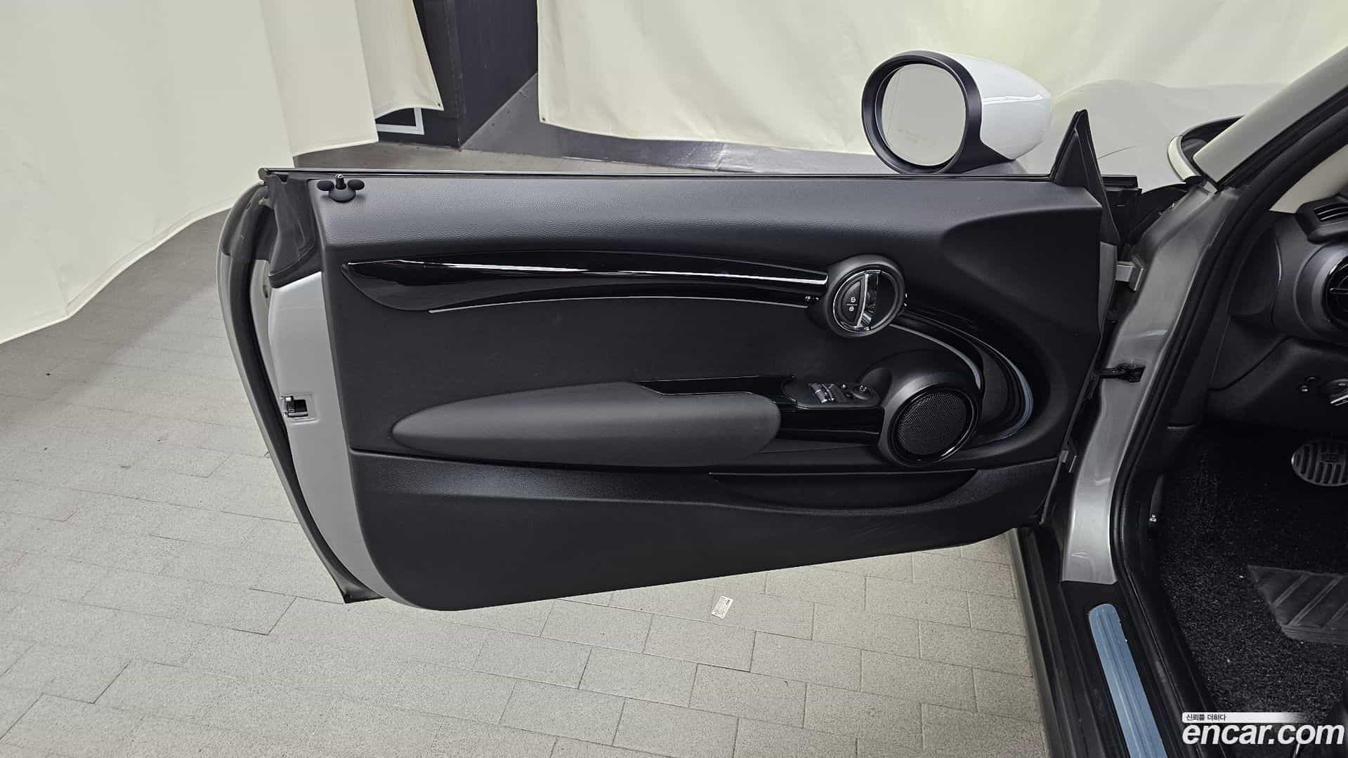 Cooper Mini 2023.7-INNER-035