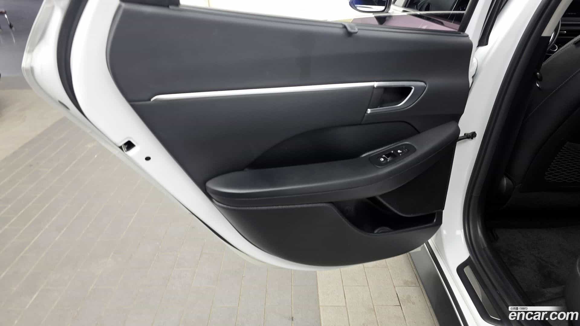 Sonata Hyundai 2020.6-INNER-035