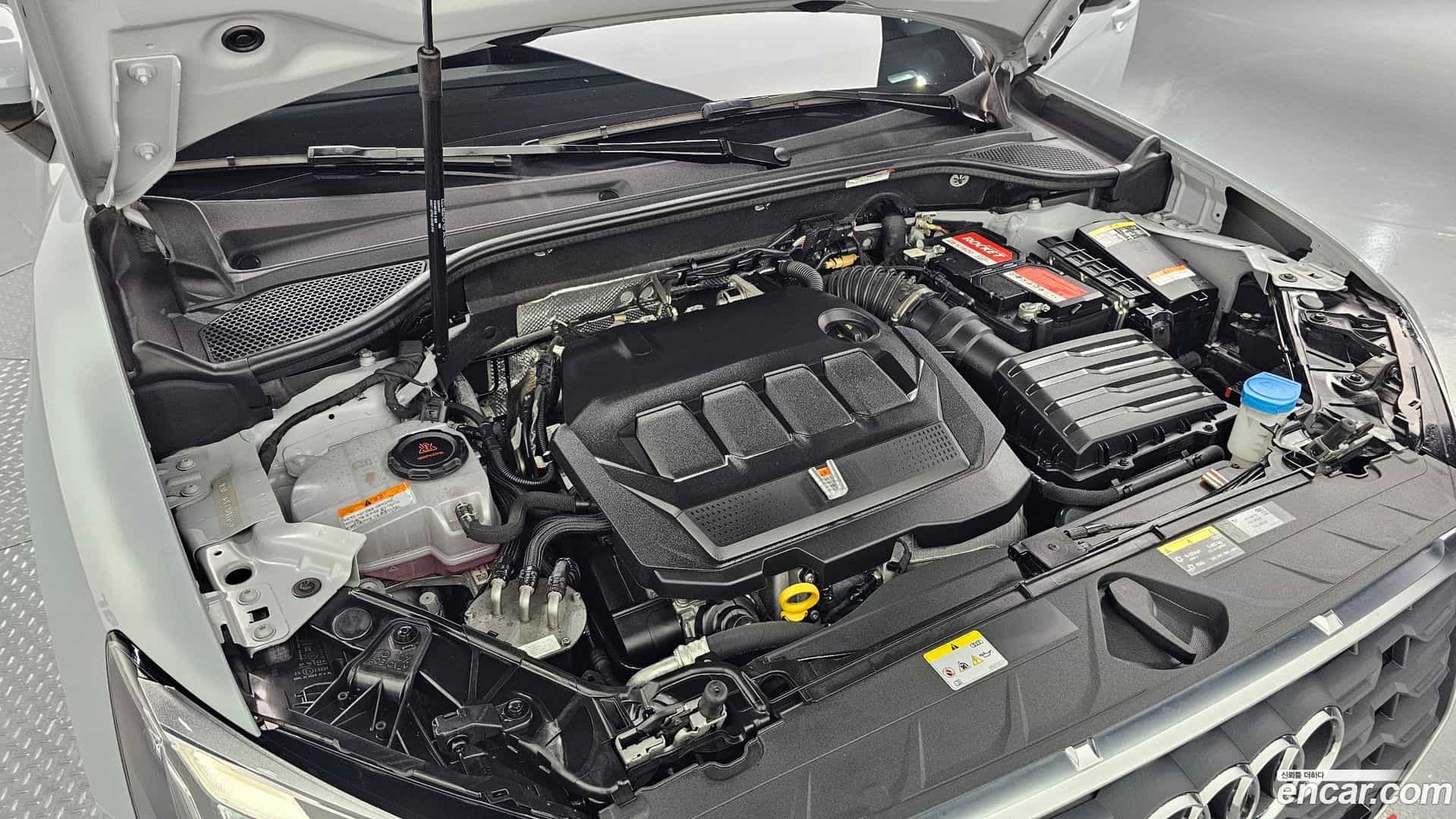 Q2 Audi 2023.4-OUTER-006