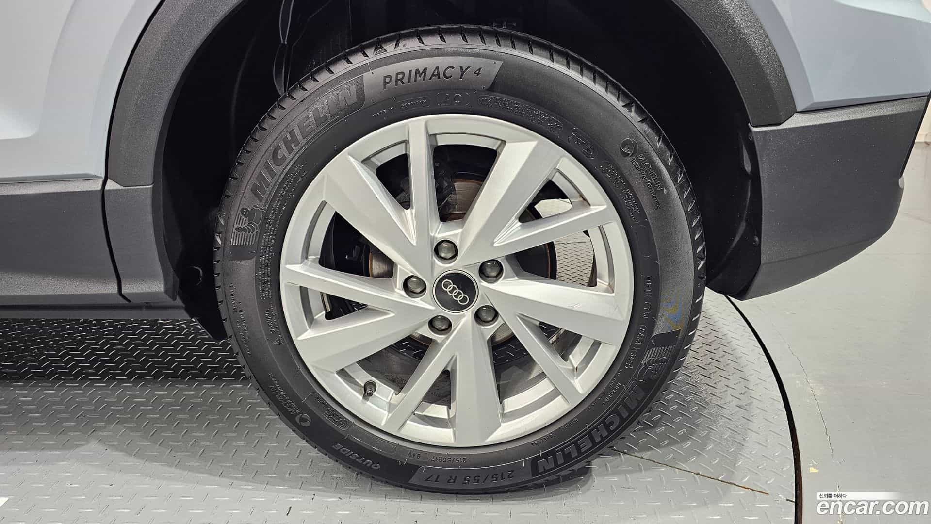 Q2 Audi 2023.4-OUTER-031