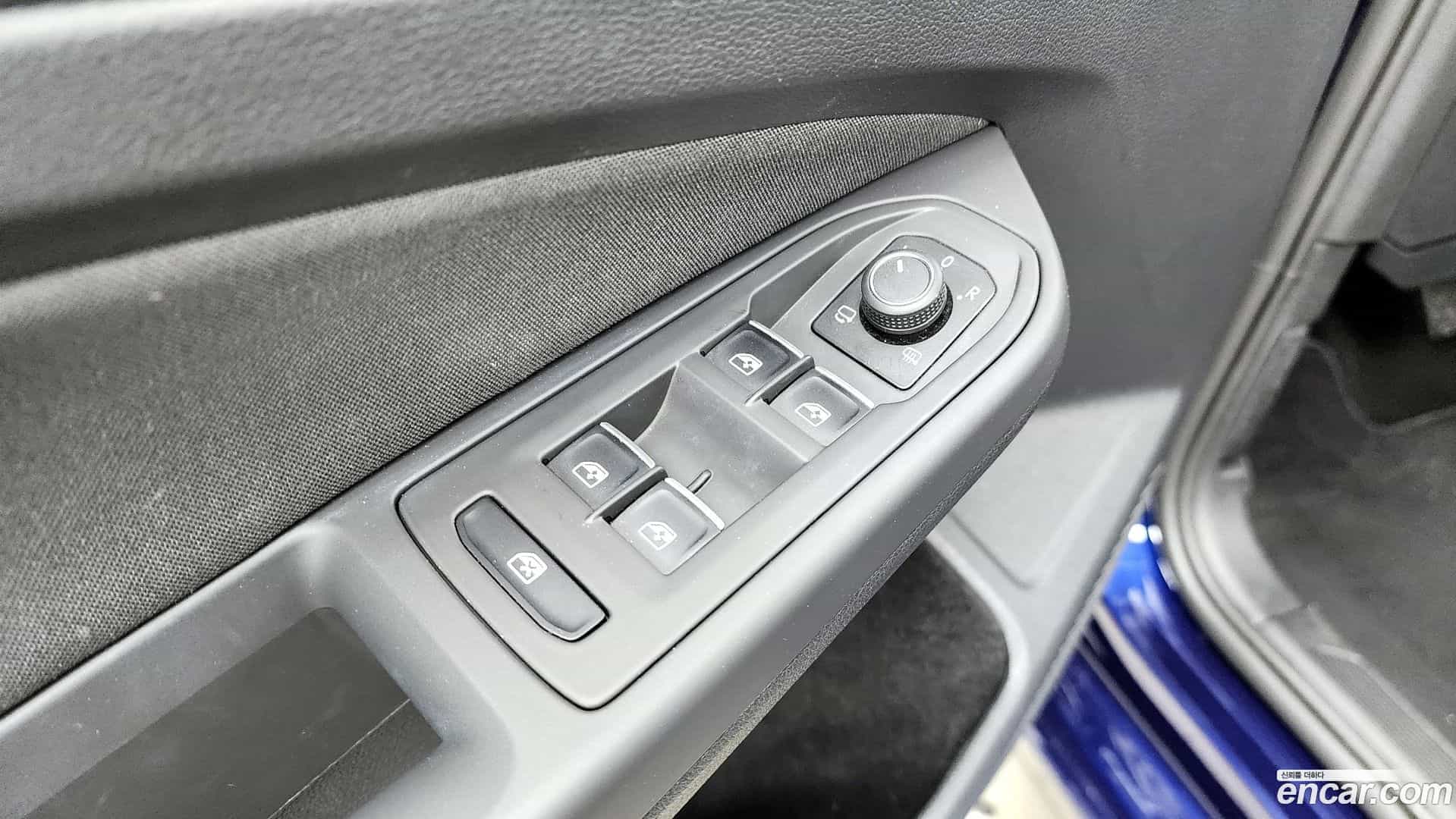 Golf Volkswagen 2022.6-OPTION-041