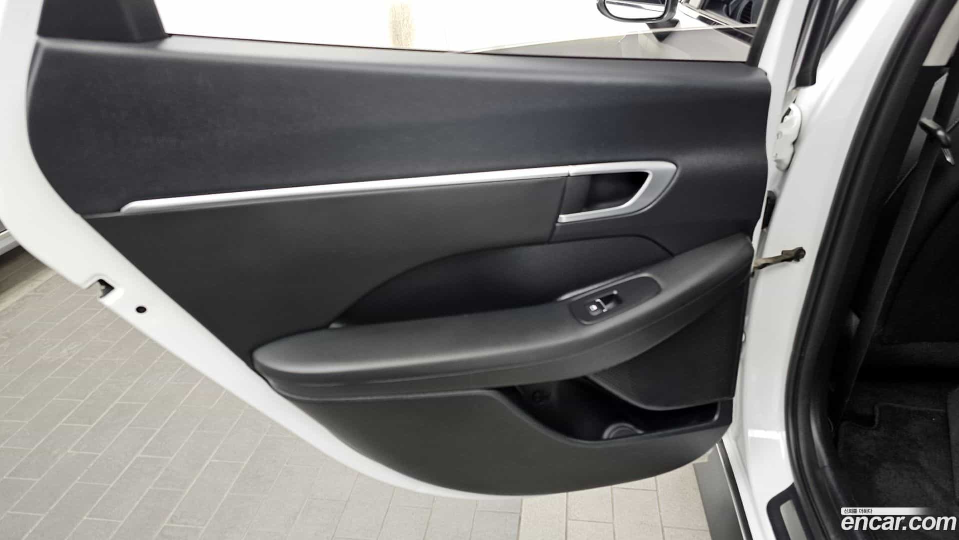 Sonata Hyundai 2019.4-INNER-035