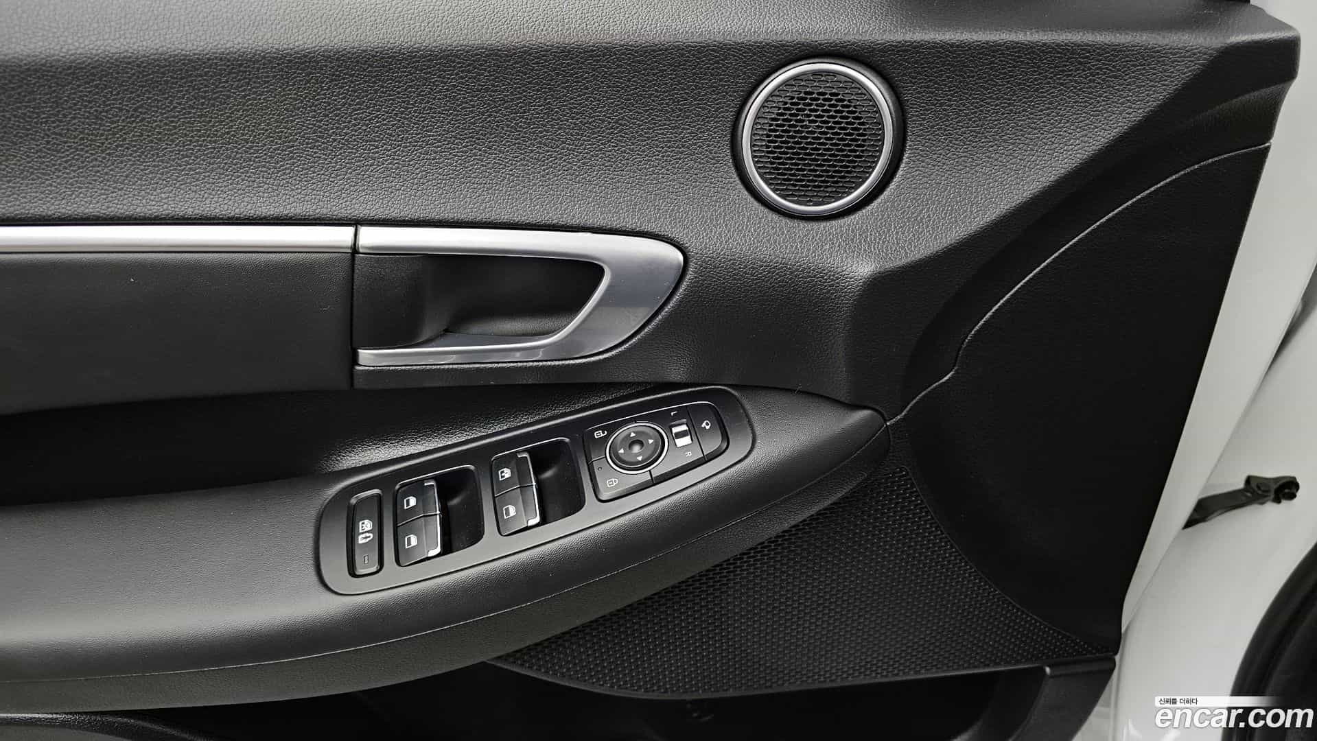 Sonata Hyundai 2019.4-OPTION-041