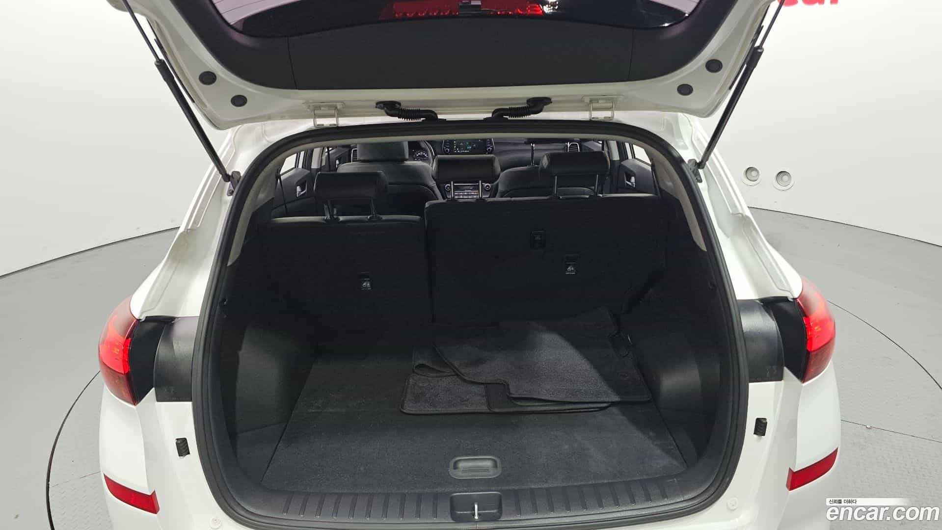 Tucson Hyundai 2018.8-OPTION-044