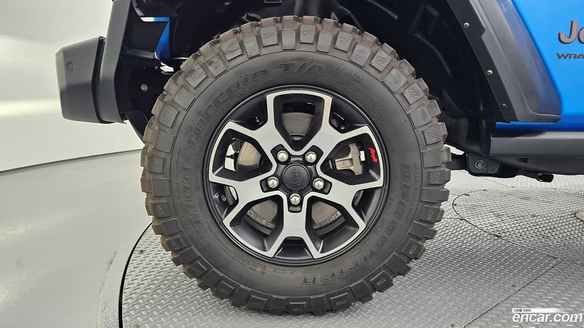 Wrangler Jeep 2023.1-OUTER-005