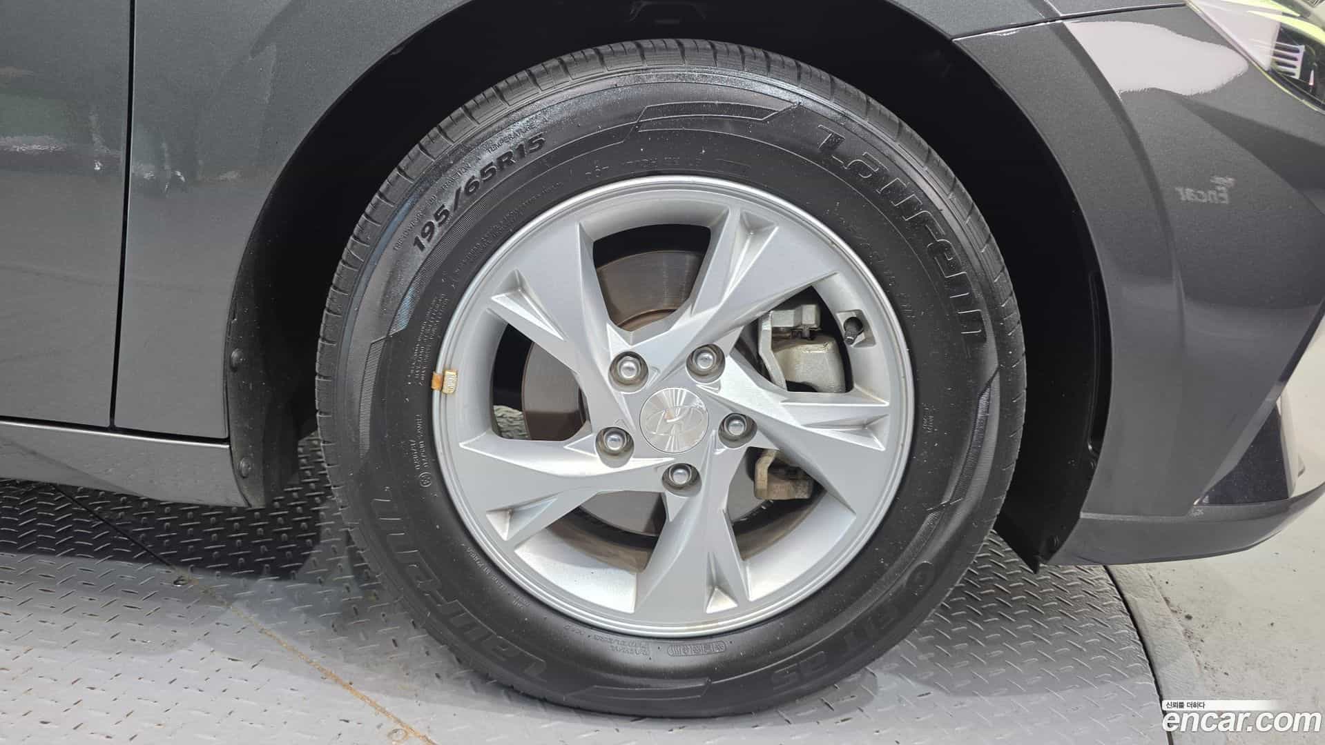 AVANTE Hyundai 2020.6-OUTER-005