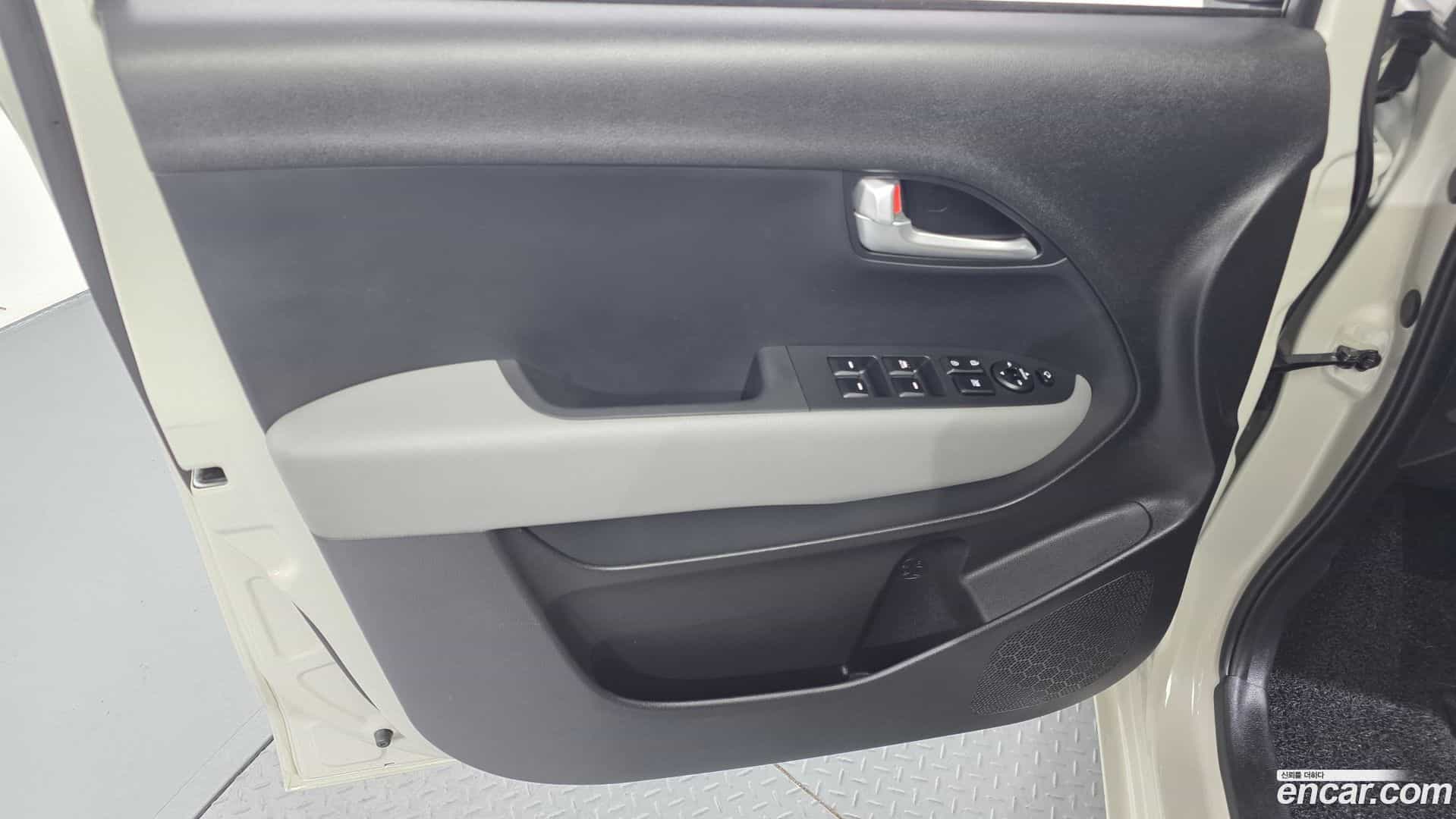 RAY Kia 2025.3-INNER-034