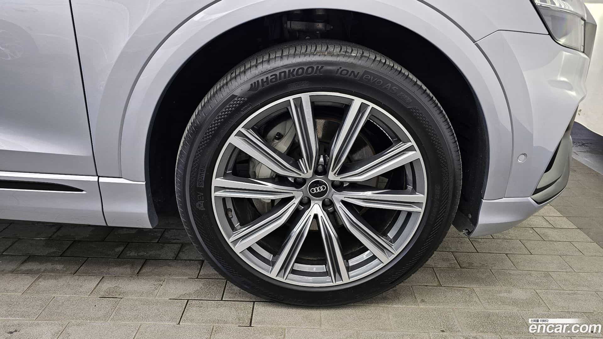 Q8 Audi 2021.7-OUTER-031